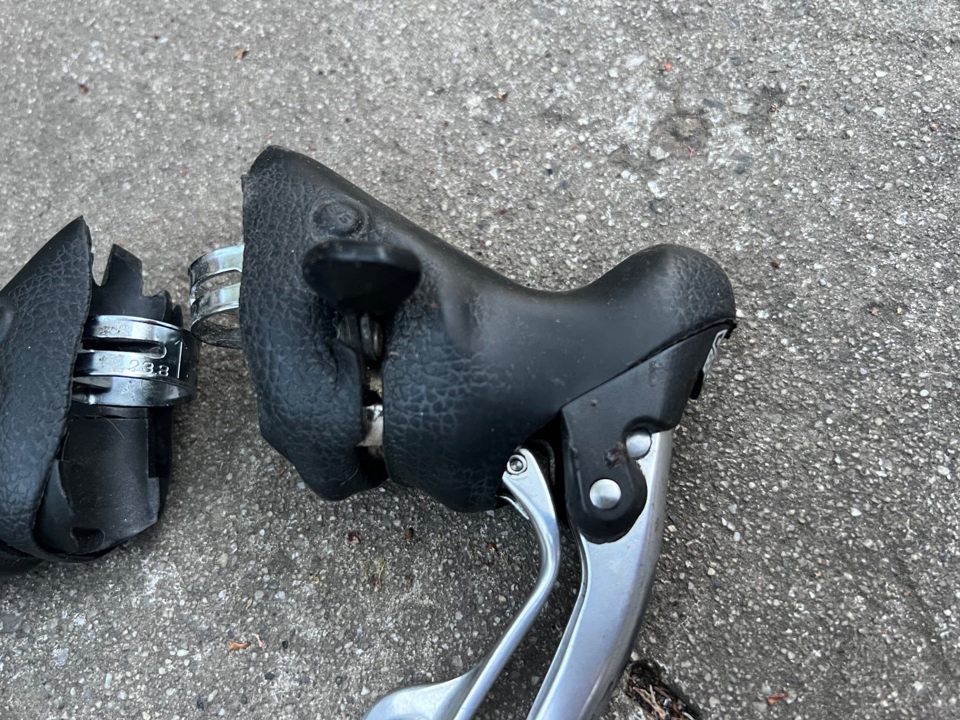 Campagnolo Chorus 2/3x10 Speed Brifters Shifters Set Pair Road Bike Carbon  - Image 9