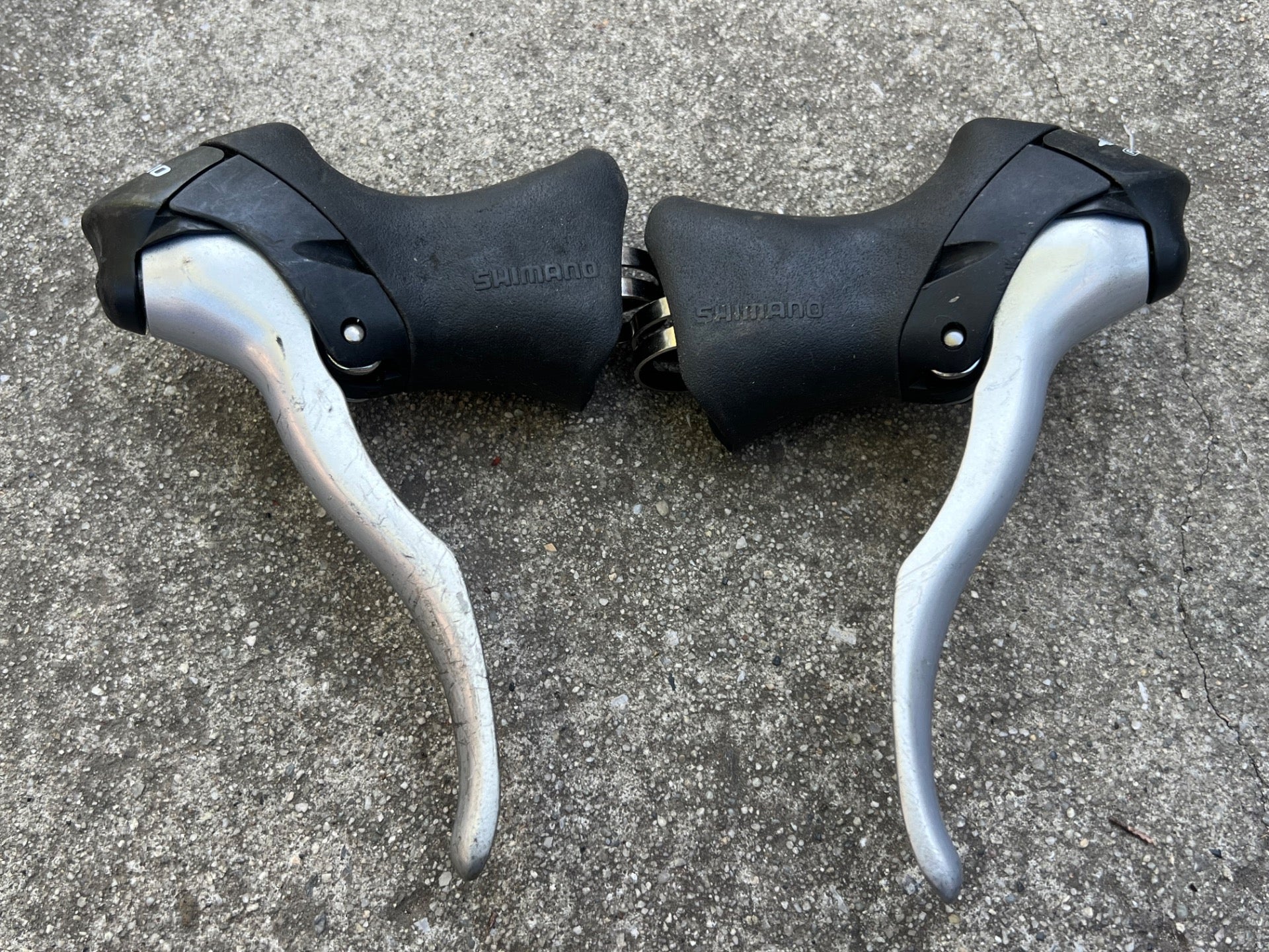 Shimano Sora 3x8 Speed Shifters Brifters Drop Bar Road Touring Vintage 3300/3304 - Image 7