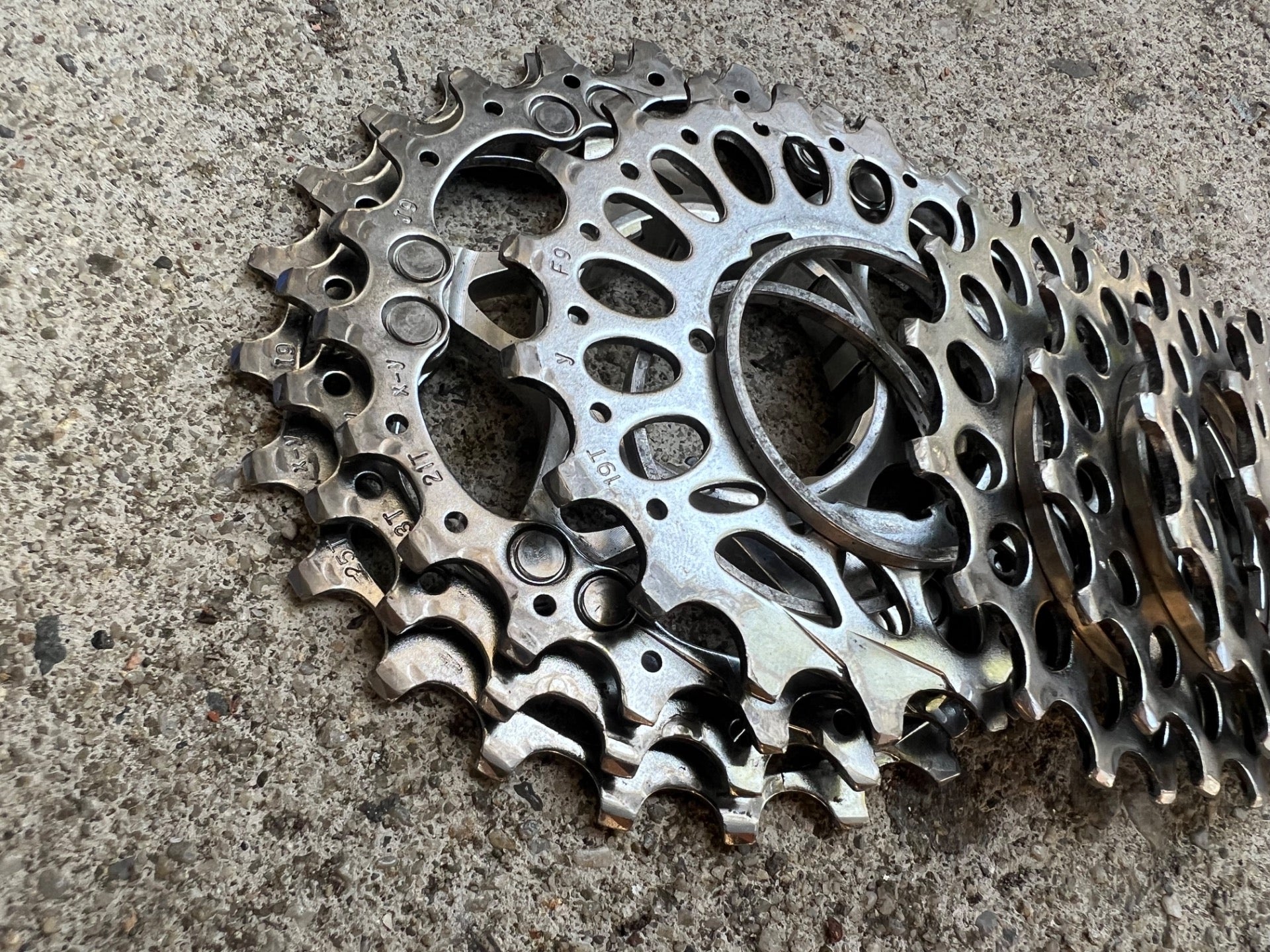 SRAM PG 1070 12-25T 10 Speed Cassette Gravel Road Bike Chrome Silver MTB  - Image 6