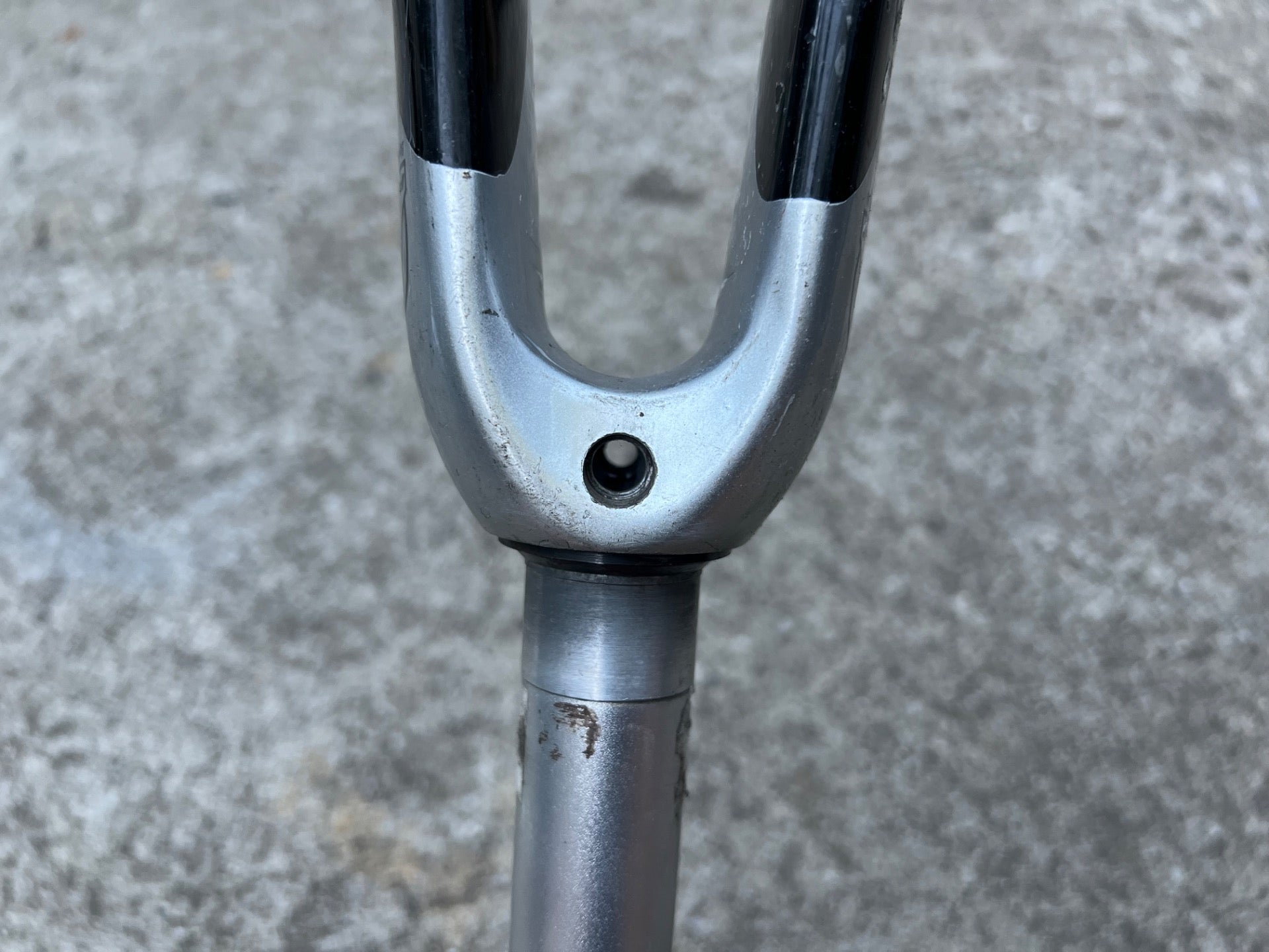 Fuji Carbon Fork 1 1/8” Threadless Steerer 9.25” Silver Black Road Bike Racing - Image 10