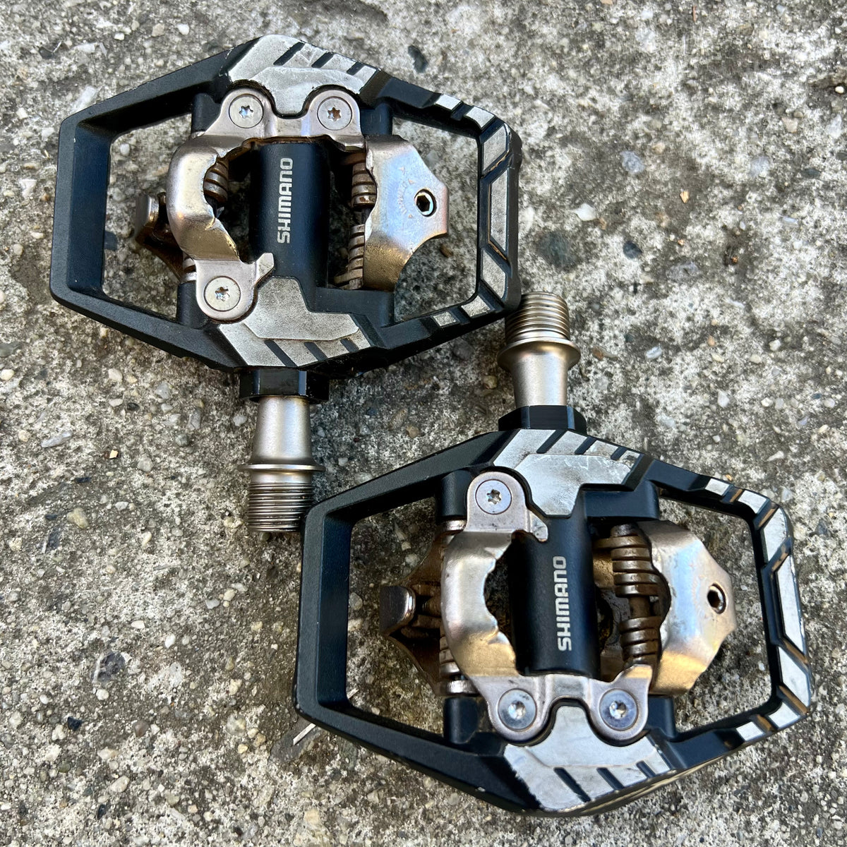 Shimano Deore XT PD-M8120 SPD Dual Sided Clipless MTB Gravel Pedals