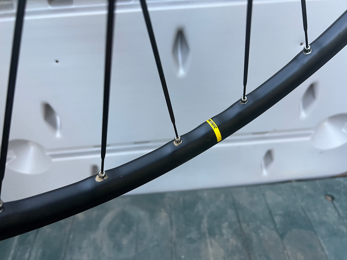Mavic Ksyrium Elite UST 700c Tubeless Wheelset Disc Black XDR 12x100/142mm