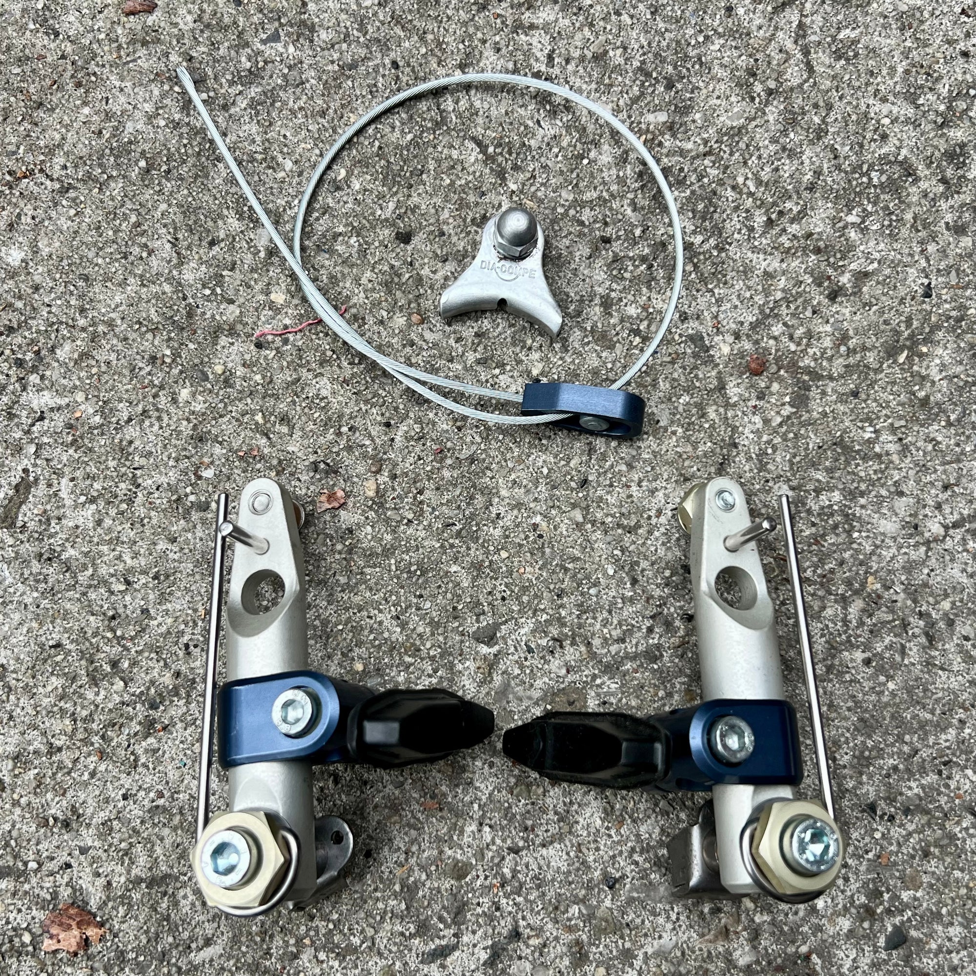 NOS WTB Speedmaster Cantilver Brakes Brake Set Vintage MTB Silver Blue
