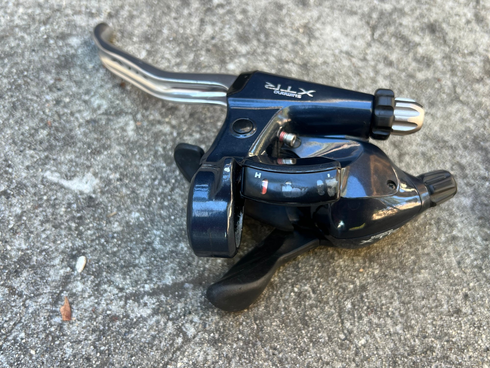 Shimano XTR ST-M900 Brake & Shifter Combo Shifters 3x8 Speed Cantilever MTB 9/10