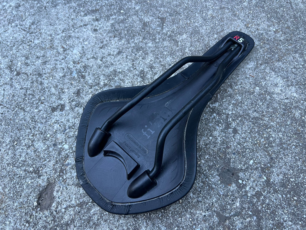 Fizik Antares Saddle 275x140mm Road Bike Gravel Racing Cycling R5 213g