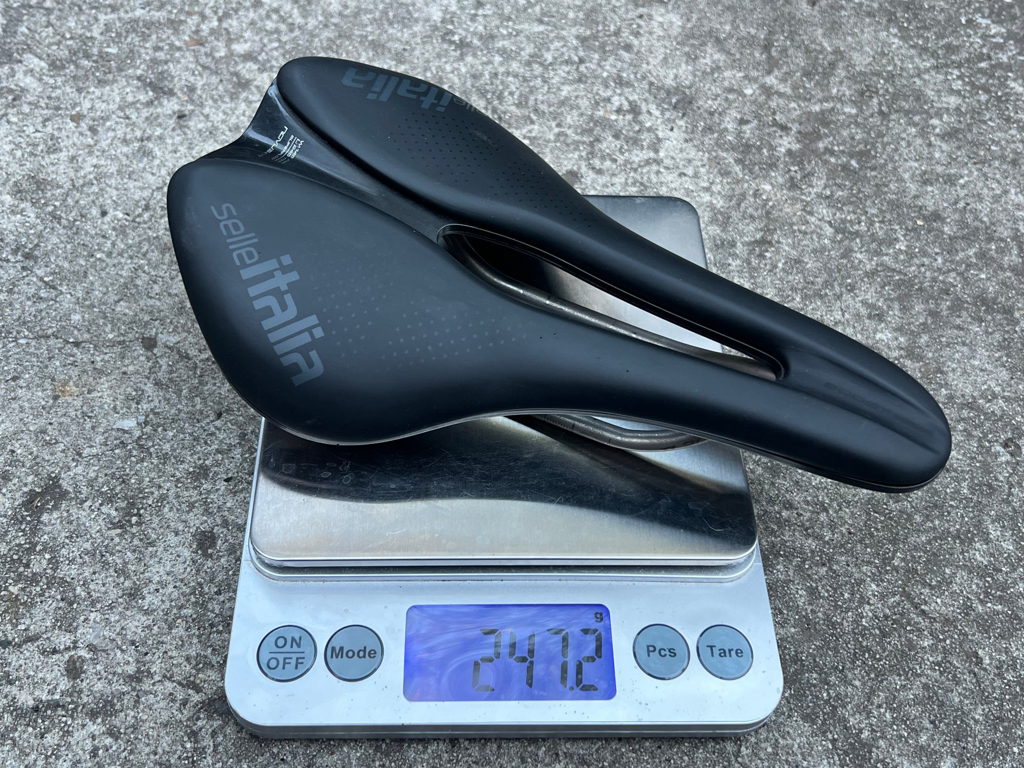 Selle Italia Novus EVO Boost Saddle 145x245mm Wide Carbon Titanium idmatch L3