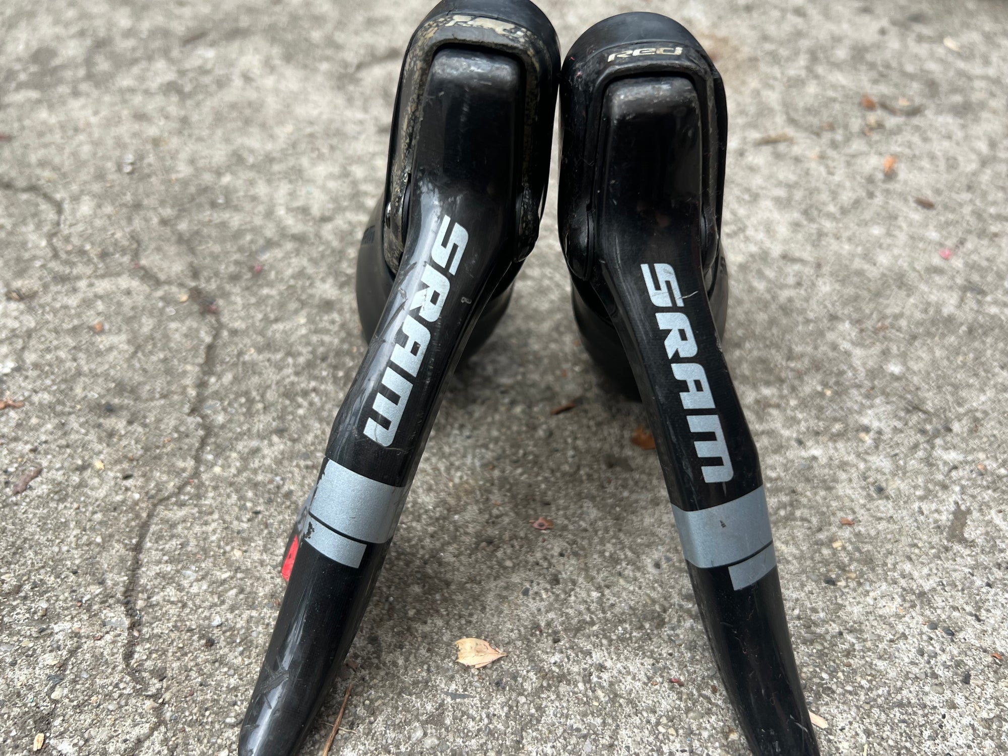SRAM RED 22 2x10 Speed Double Tap Road Bike Brifters Brake Levers Shifters