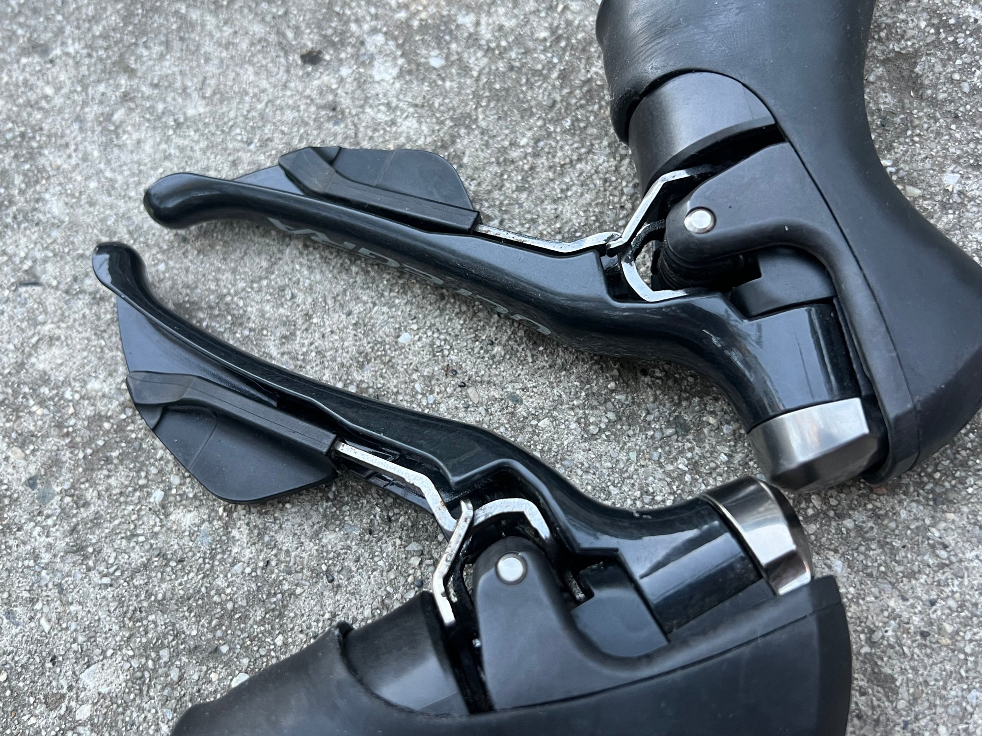 Shimano Ultegra ST-6800 2x11 Speed Double Road Shifters Brifters Brake Levers