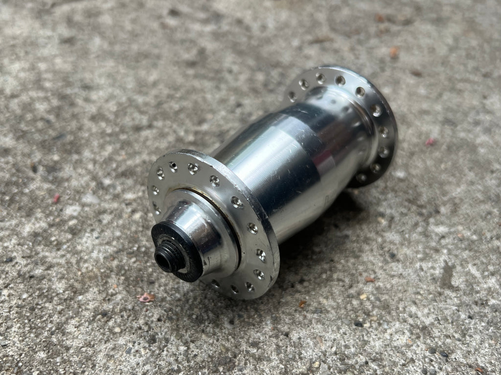 GT Hadley Front Hub 32H Hole 100mm Silver Vintage Mountain Bike