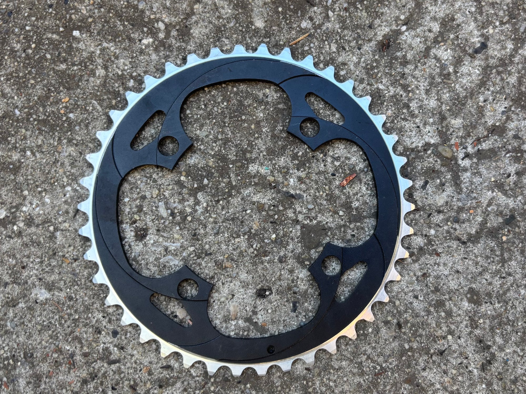 NEW BBB 104 BCD 42T 4 Bolt Big Outer 8/9 Speed Mountain Bike Black Chainring