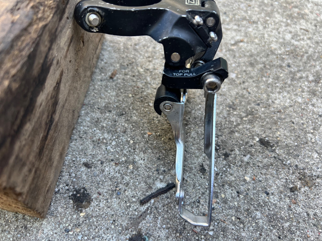 Shimano Deore FD-M611 3x10 34.9mm Top Pull Front Derailleur Triple MTB Touring  - Image 7
