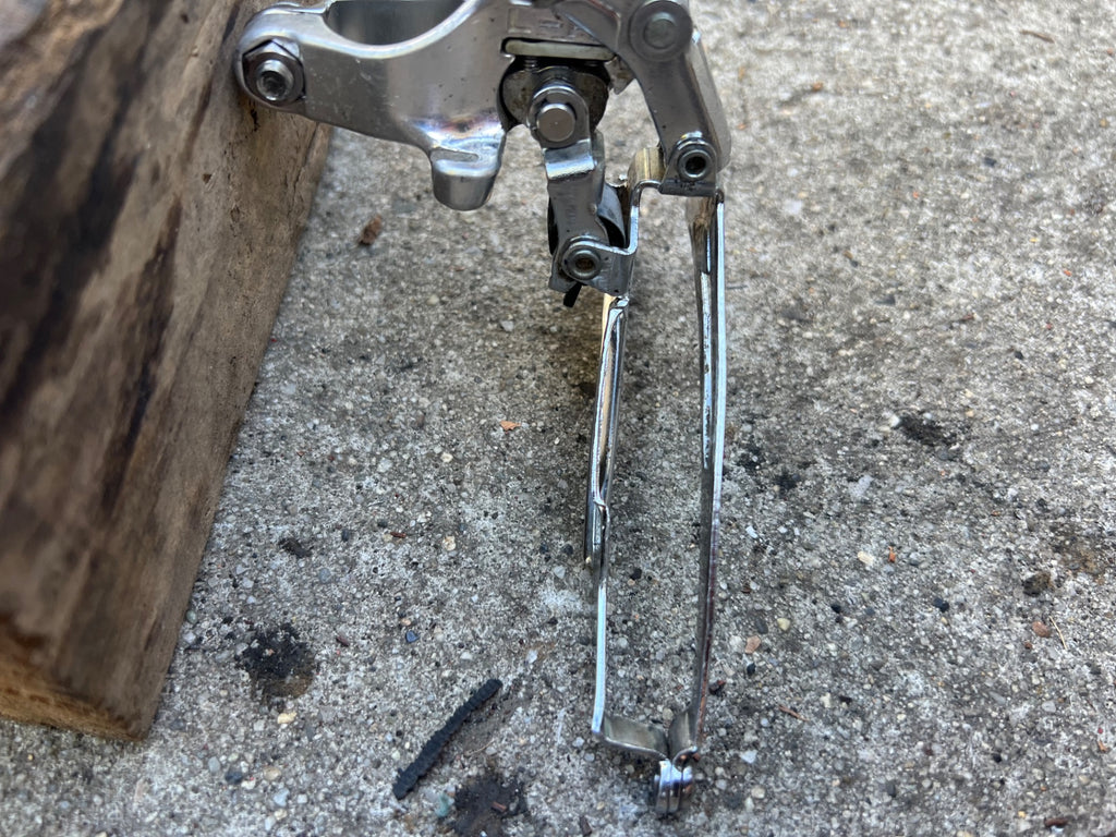 Shimano Z Series FD-Z204 28.6mm Bottom Pull Vintage Double Front Derailleur Road - Image 7
