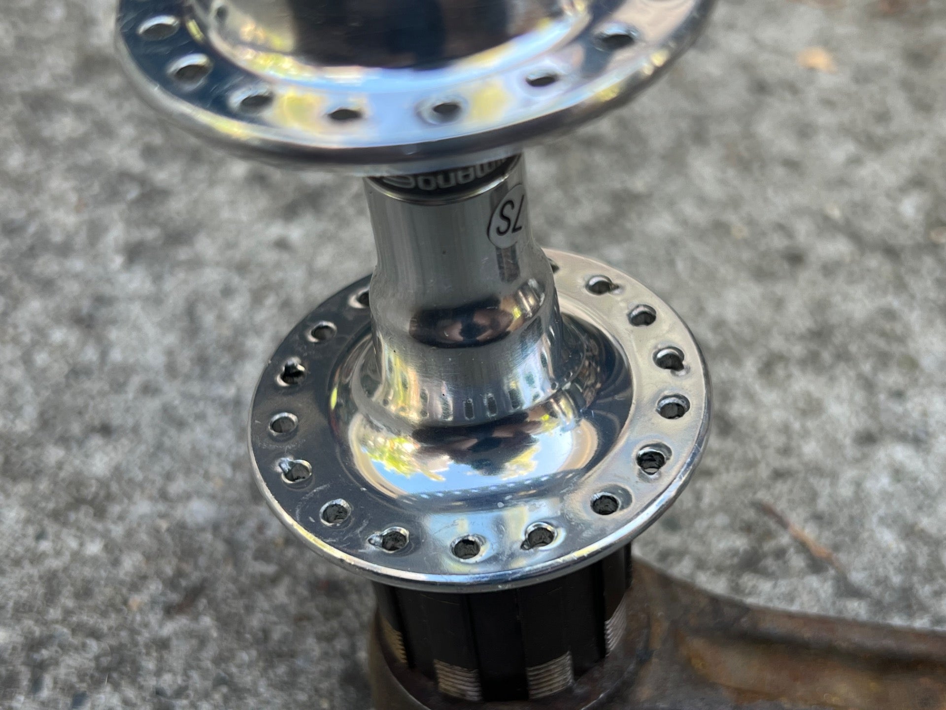 Shimano 600 FH-6400 36H Hole Rear Hub 6/7 Speed 126mm Vintage Road Bike - Image 7