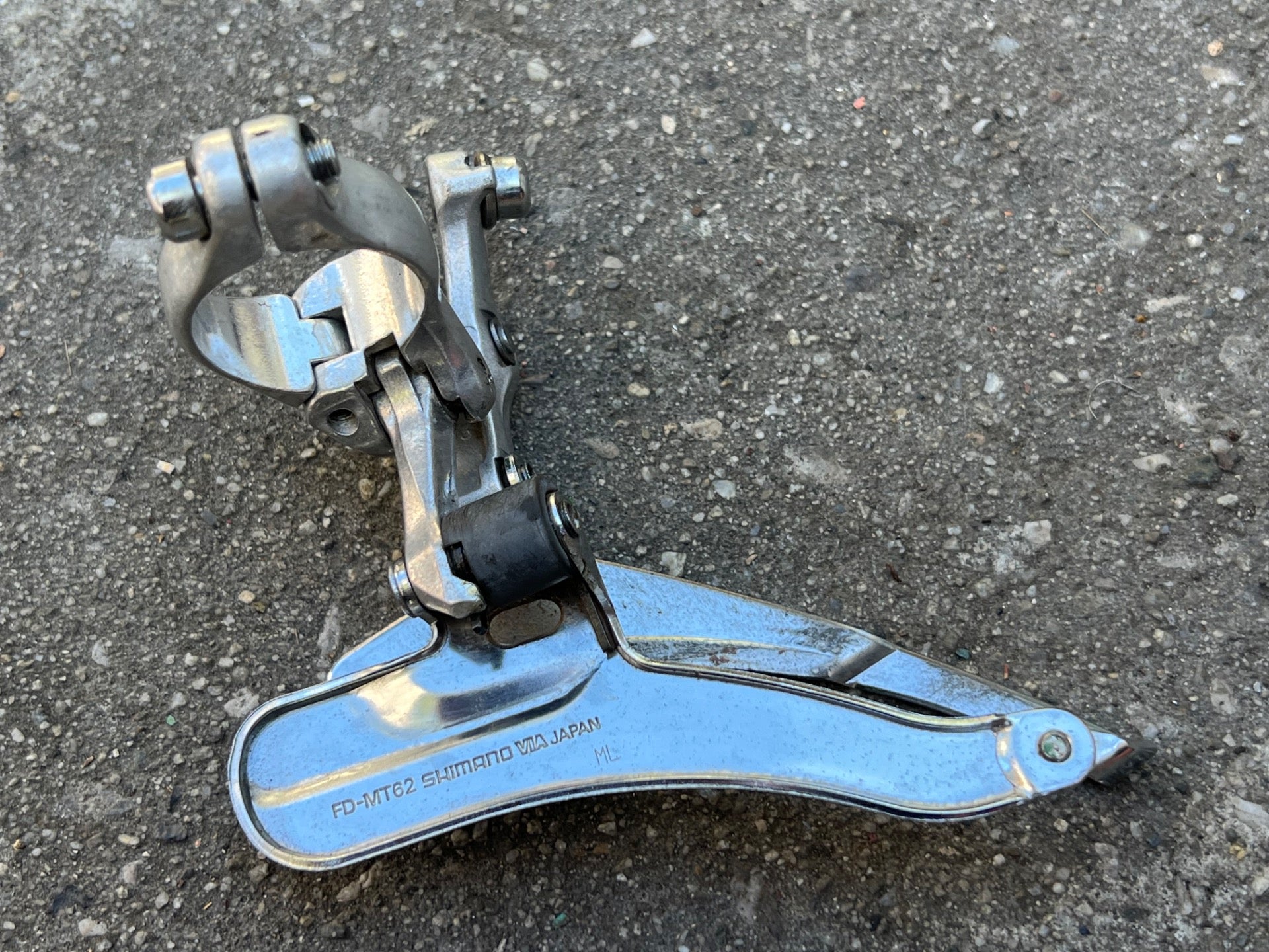 Shimano Deore FD-MT62 28.6mm Bottom Pull Front Derailleur Vintage MTB Triple  - Image 7