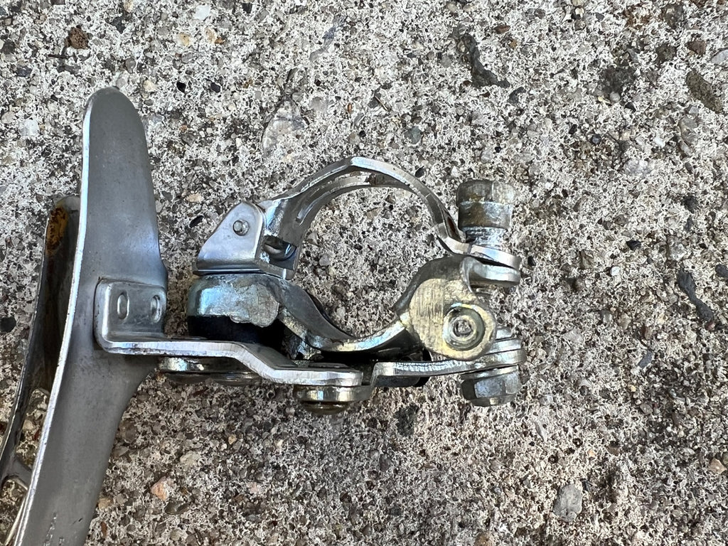 Huret Road Front Derailleur Vintage 28.6mm Bottom Pull Silver Chrome Retro - Image 7