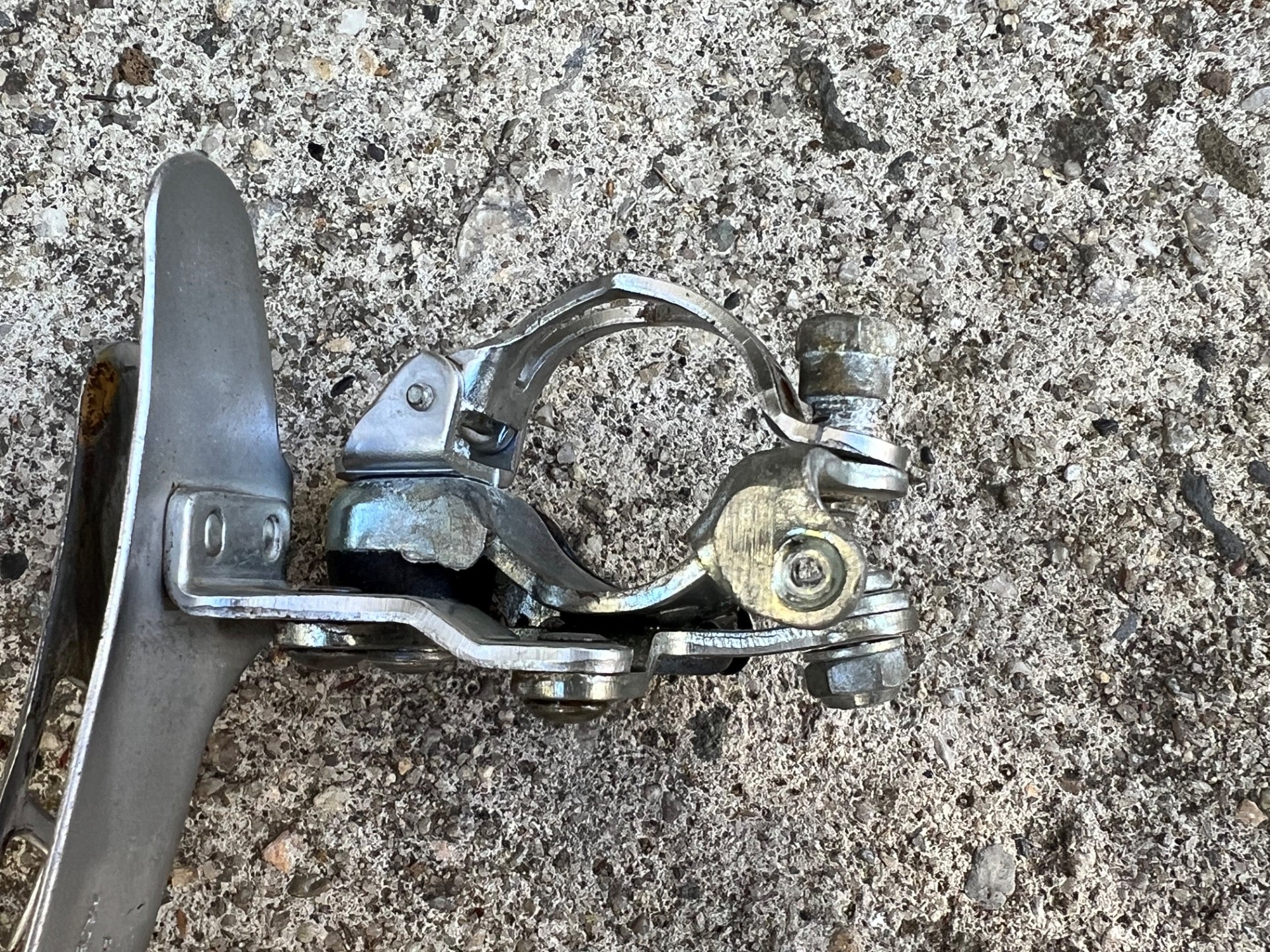 Huret Road Front Derailleur Vintage 28.6mm Bottom Pull Silver Chrome Retro - Image 7