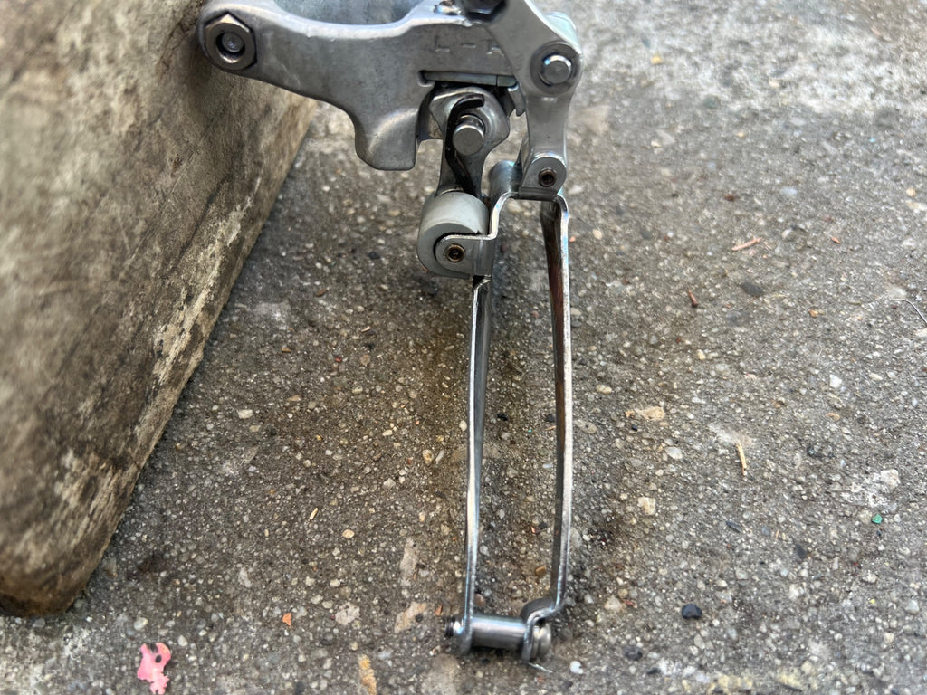 Shimano 600 FD-6207 28.6mm Bottom Pull Front Derailleur Vintage Double 2x7 Speed - Image 7