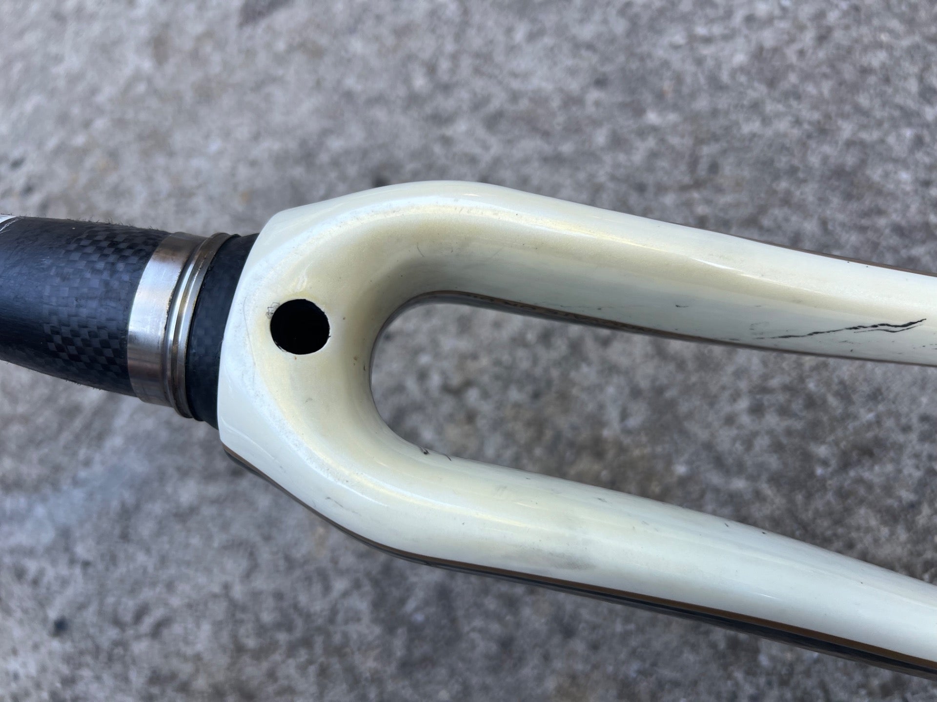Specialized FACT 700c Carbon Fork 1 1/8” to 1 1/2” 8” Tapered Black Gold Road  - Image 13