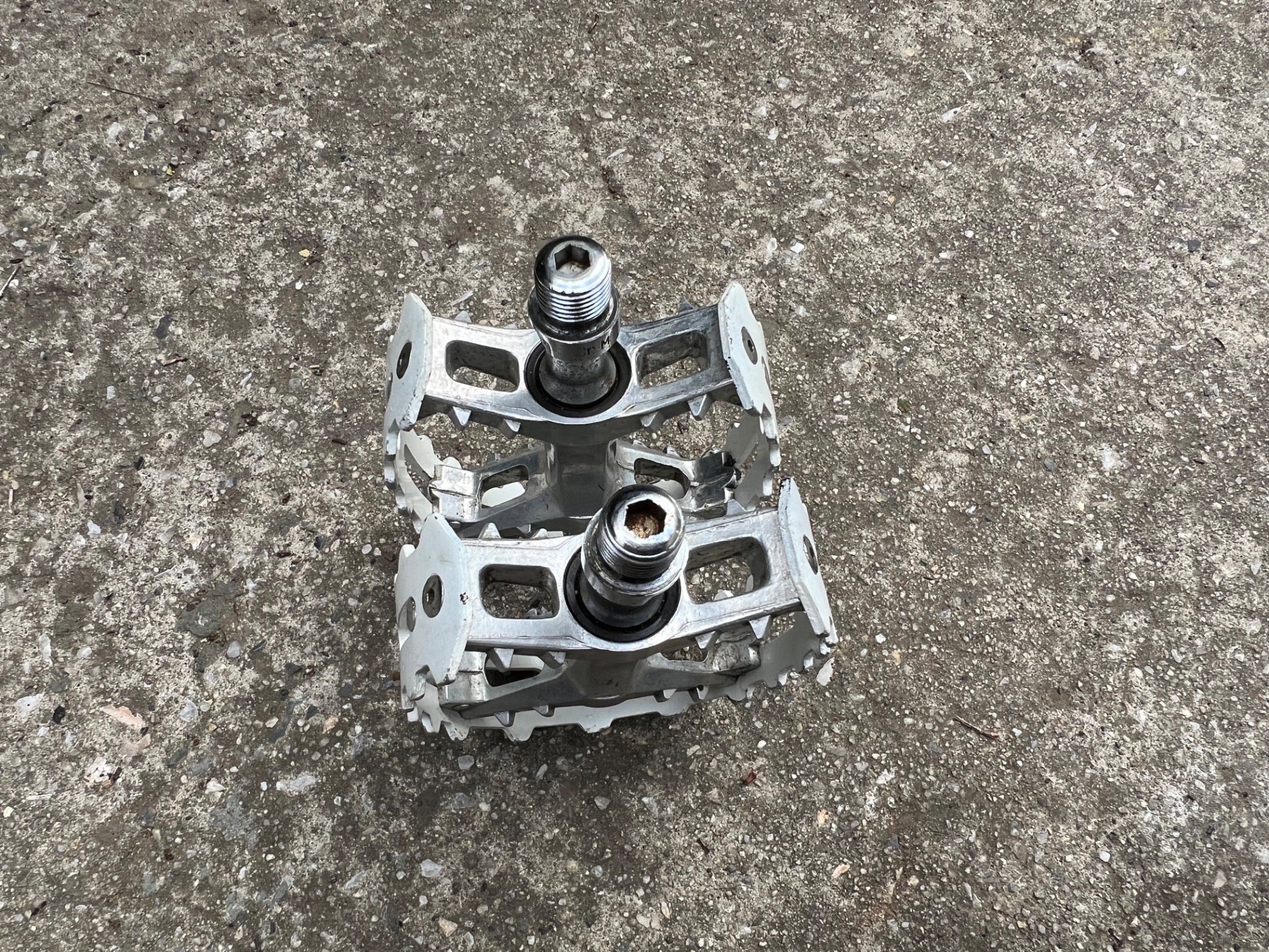 Suntour XC-II White 9/16” Pedals Vintage Retro Bike Mountain MTB ATB XC2  - Image 7