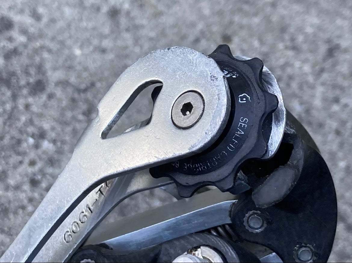 SRAM ESP 9.0 1:1 Carbon Rear Derailleur Vintage 8 Speed Silver MTB Vintage - Image 7
