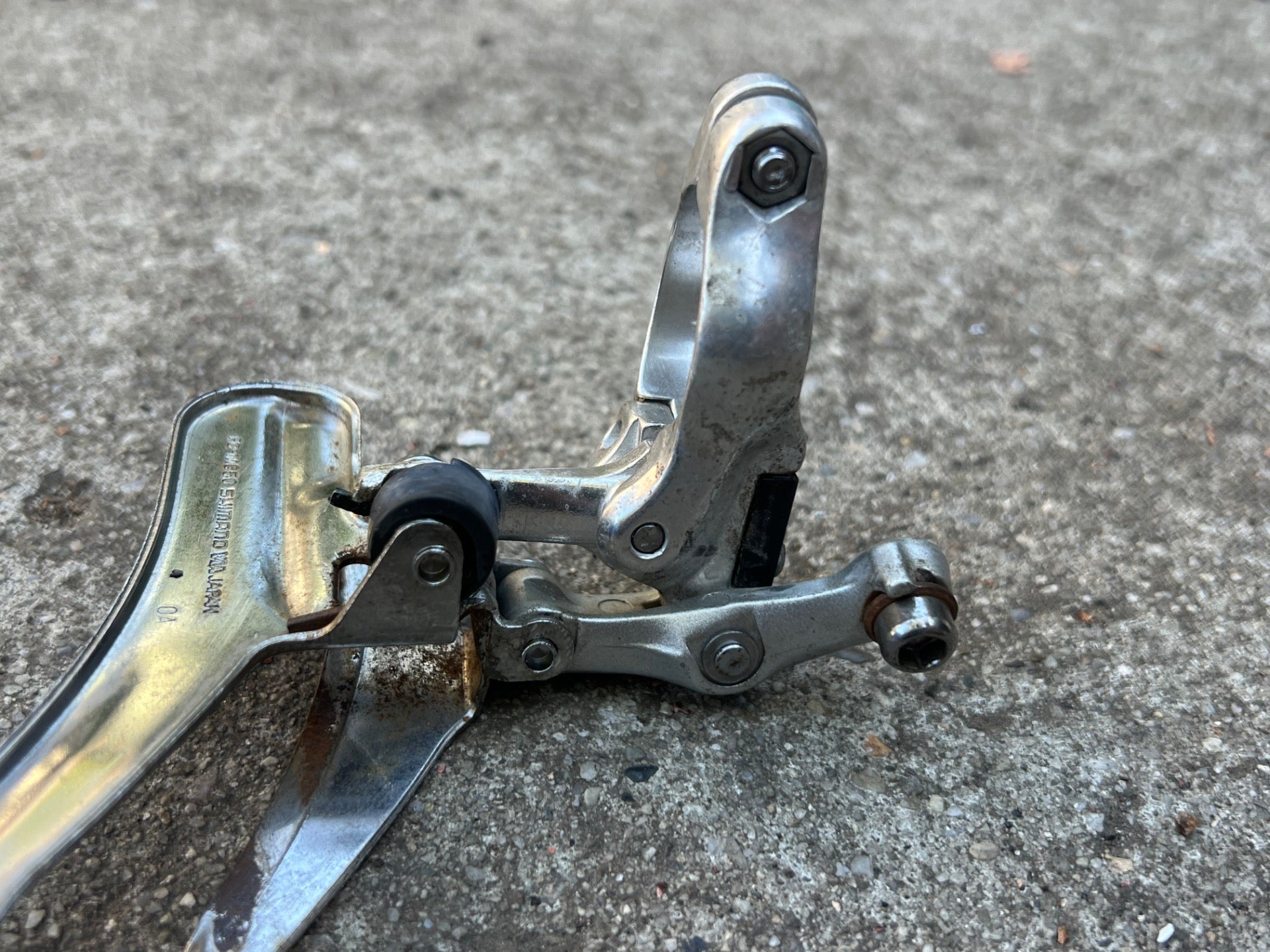 Shimano Deore DX FD-M650 Front Derailleur 28.6mm Bottom Pull Triple MTB Vintage  - Image 7