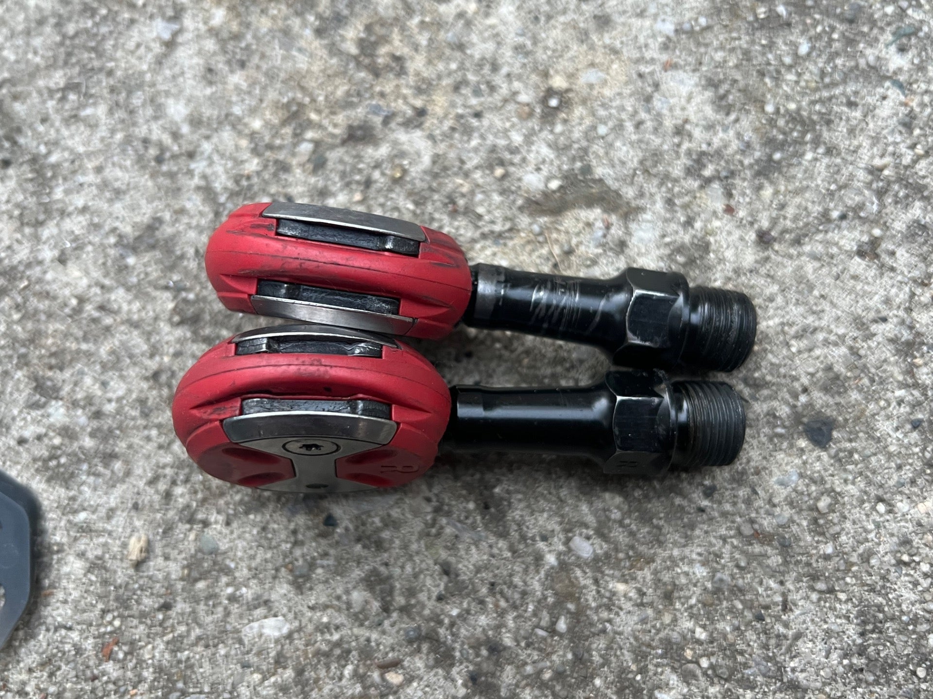 Speedplay Light Action Pedals & Shims Clipless Red Road Bike Bolts Gravel MTB XC - Image 7