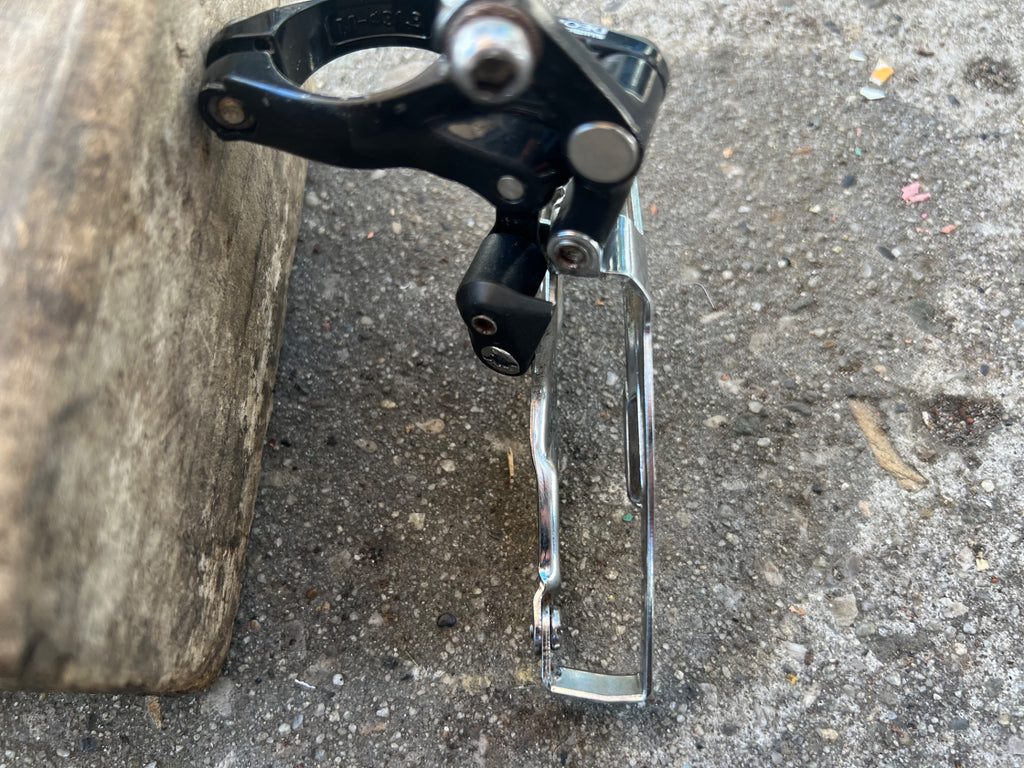 Used Shimano Deore LX FD-M566 31.8 Bottom Pull Front Derailleur Vintage MTB Black-Bicycle Bin