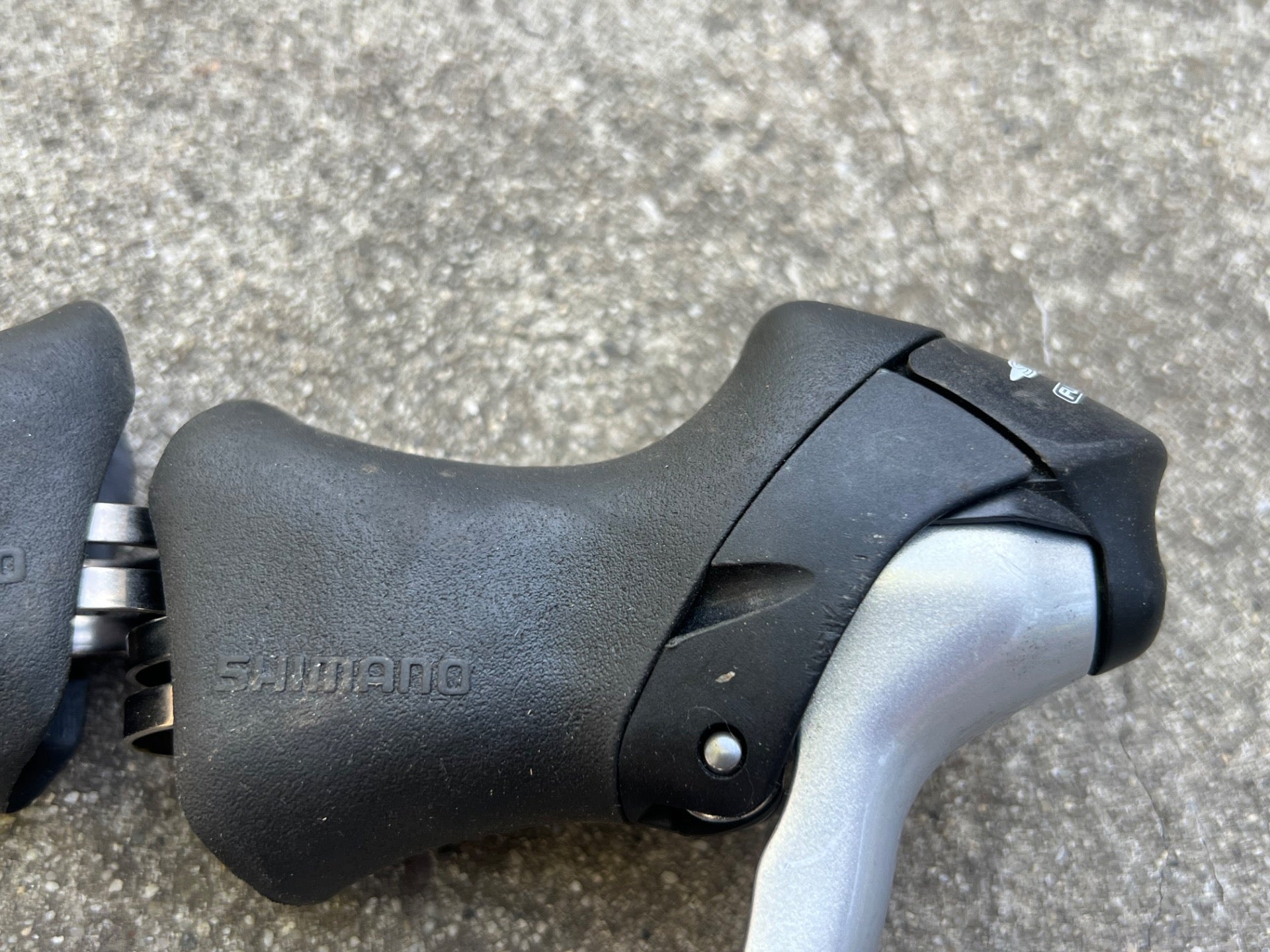 Shimano Sora 3x8 Speed Shifters Brifters Drop Bar Road Touring Vintage 3300/3304 - Image 8