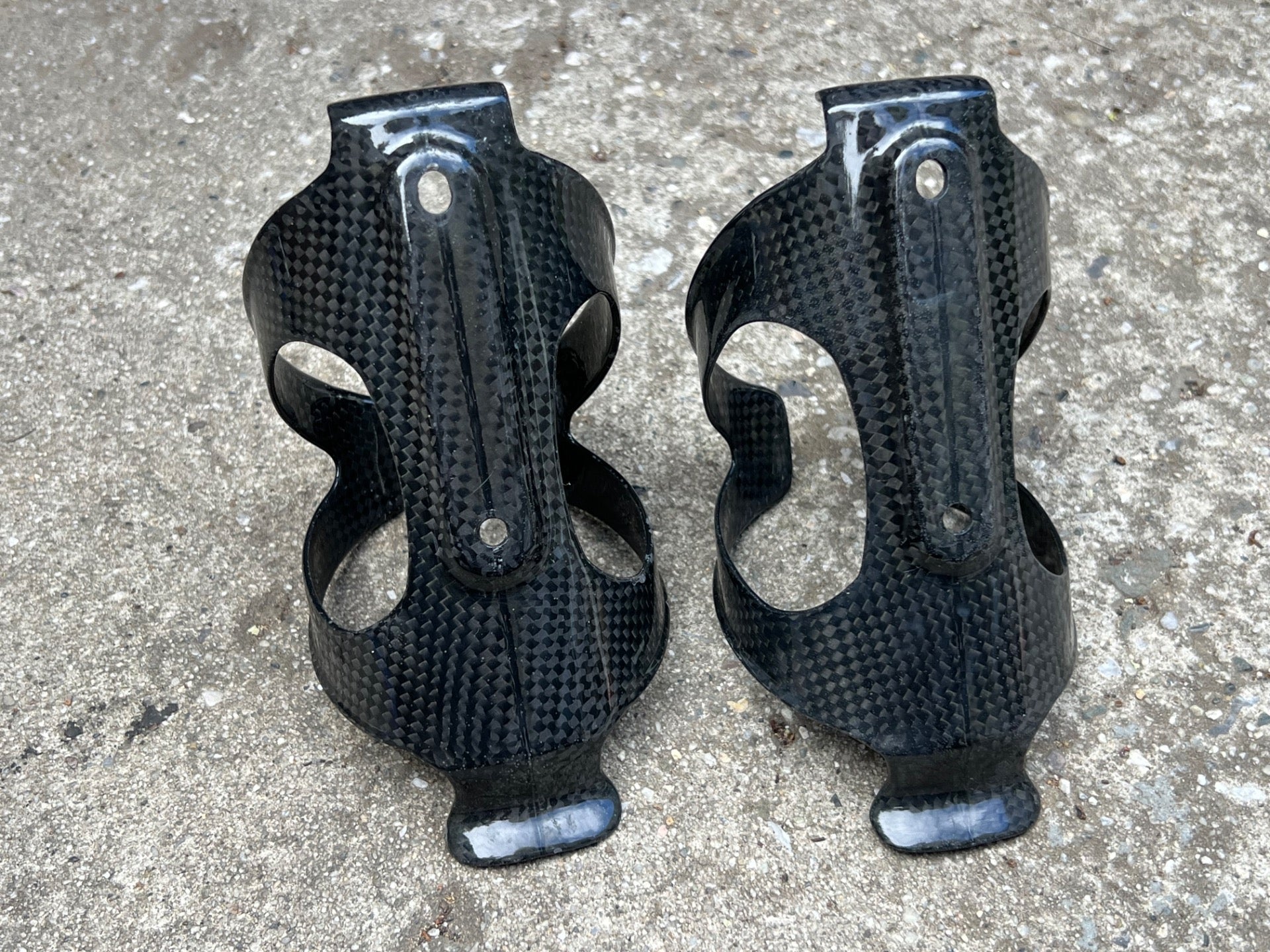 Arundel Carbon Fiber Bottle Cage Set Pair 65 Grams Road Bike Cycling Racing  - Image 7