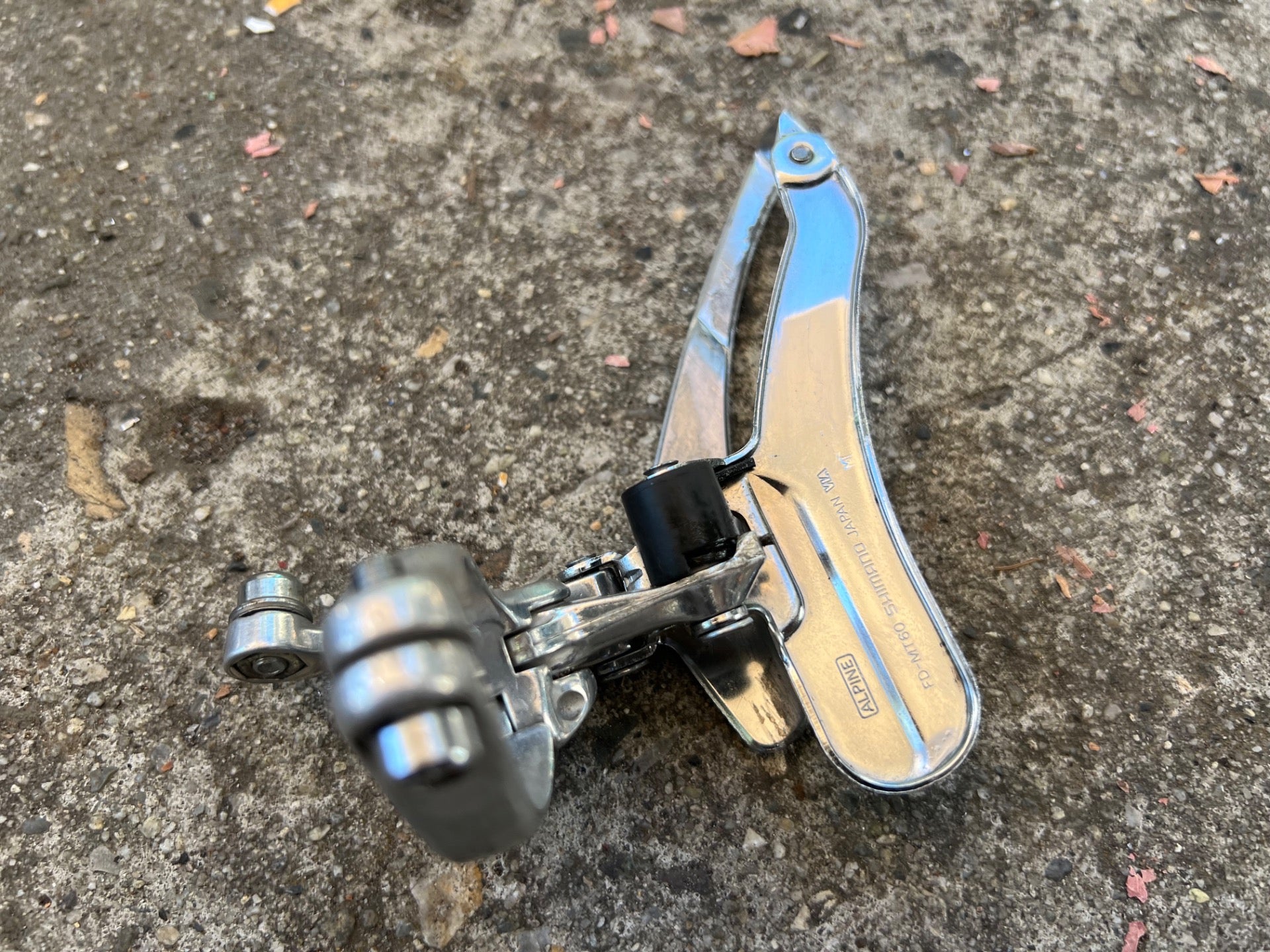 Shimano Deore FD-MT60 Front Derailleur 28.6mm Bottom Pull Triple Vintage - Image 7