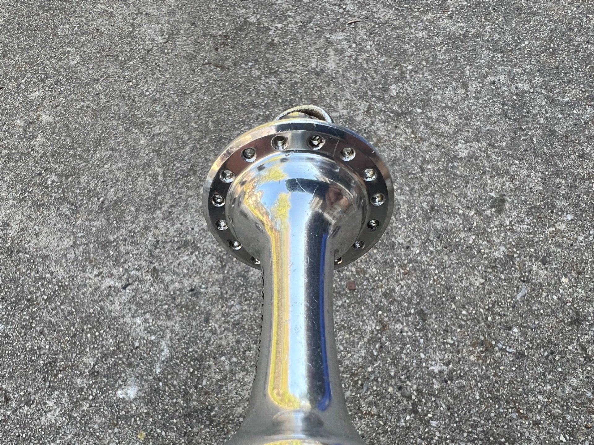 Shimano Dura Ace 7400 Front Hub 32H Hole 100mm Quick Release Vintage Road Bike  - Image 7