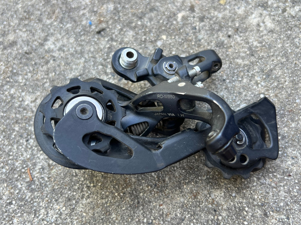 Shimano XTR RD-M980 Rear Derailleur 10 Speed Medium Cage Carbon XC MTB Gravel  - Image 9