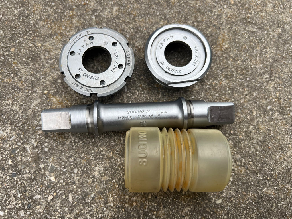 Sugino 75 165mm Crankset & Bottom Bracket 68mm NJS Silver Track Vintage Retro - Image 14