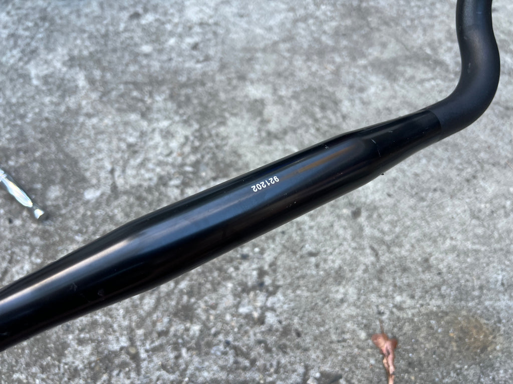 Salsa Cowbell 31.8x475mm 47.5cm Black Aluminum Flared Gravel Drop Bar