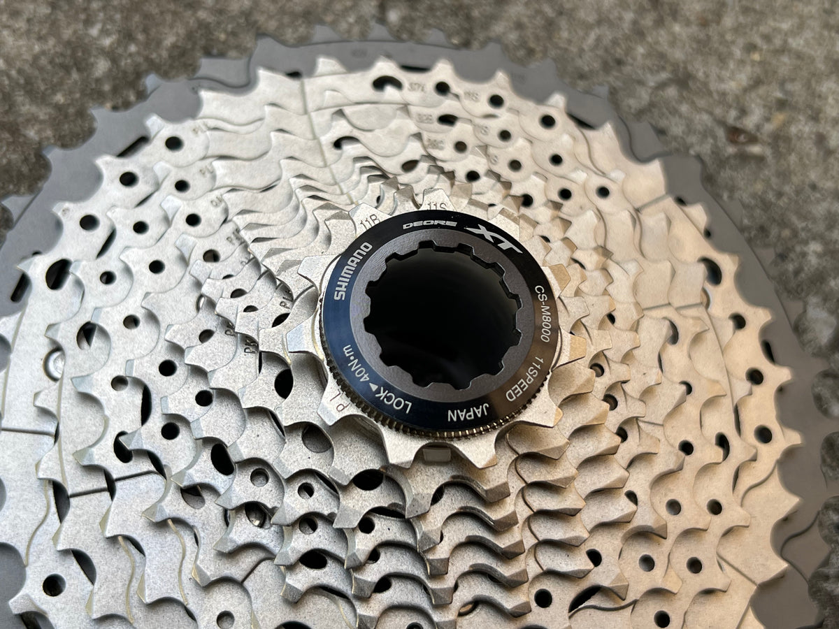 NEW Shimano Deore XT 11 Speed 11-42T CS-M8000 Cassette MTB Mountain Bike