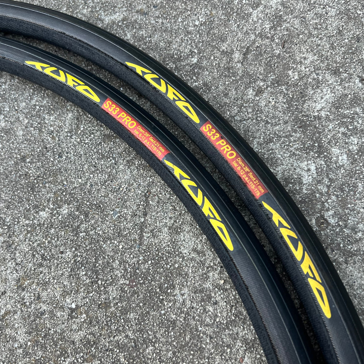 NOS TUFO S33 Pro 700x21c Tubular Tires Set Pair Black Road