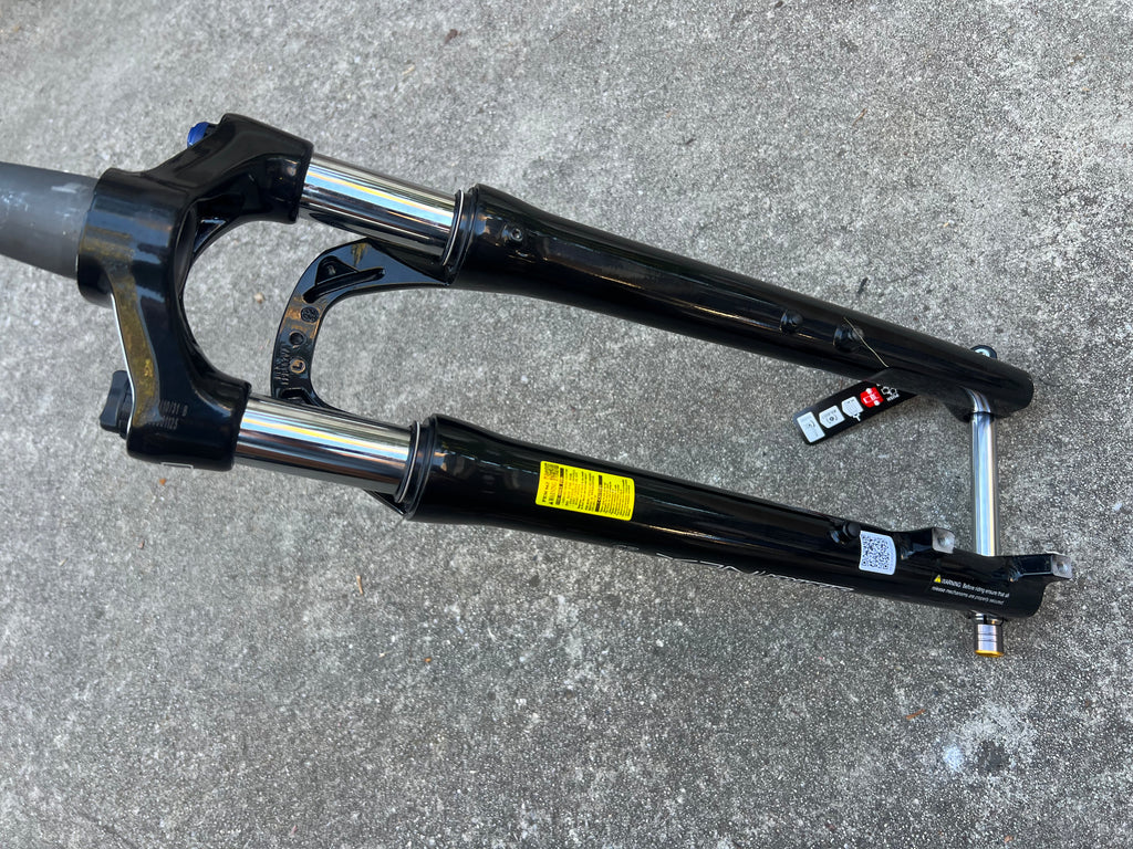NEW SR Suntour NEX e25 1 1/8” Tapered 15x100mm 50mm 700c Travel Suspension Fork w Lockout