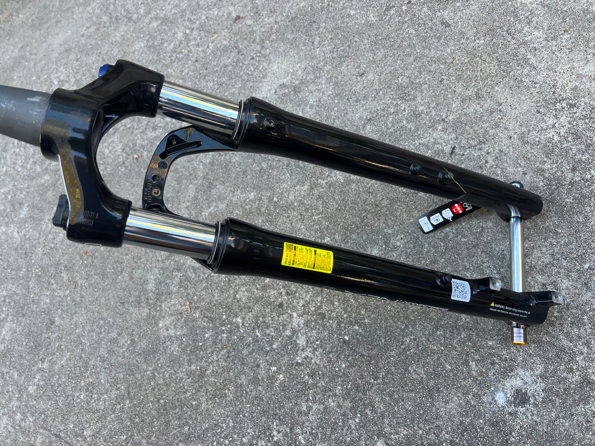 NEW SR Suntour NEX e25 1 1/8” Tapered 15x100mm 50mm 700c Travel Suspension Fork w Lockout