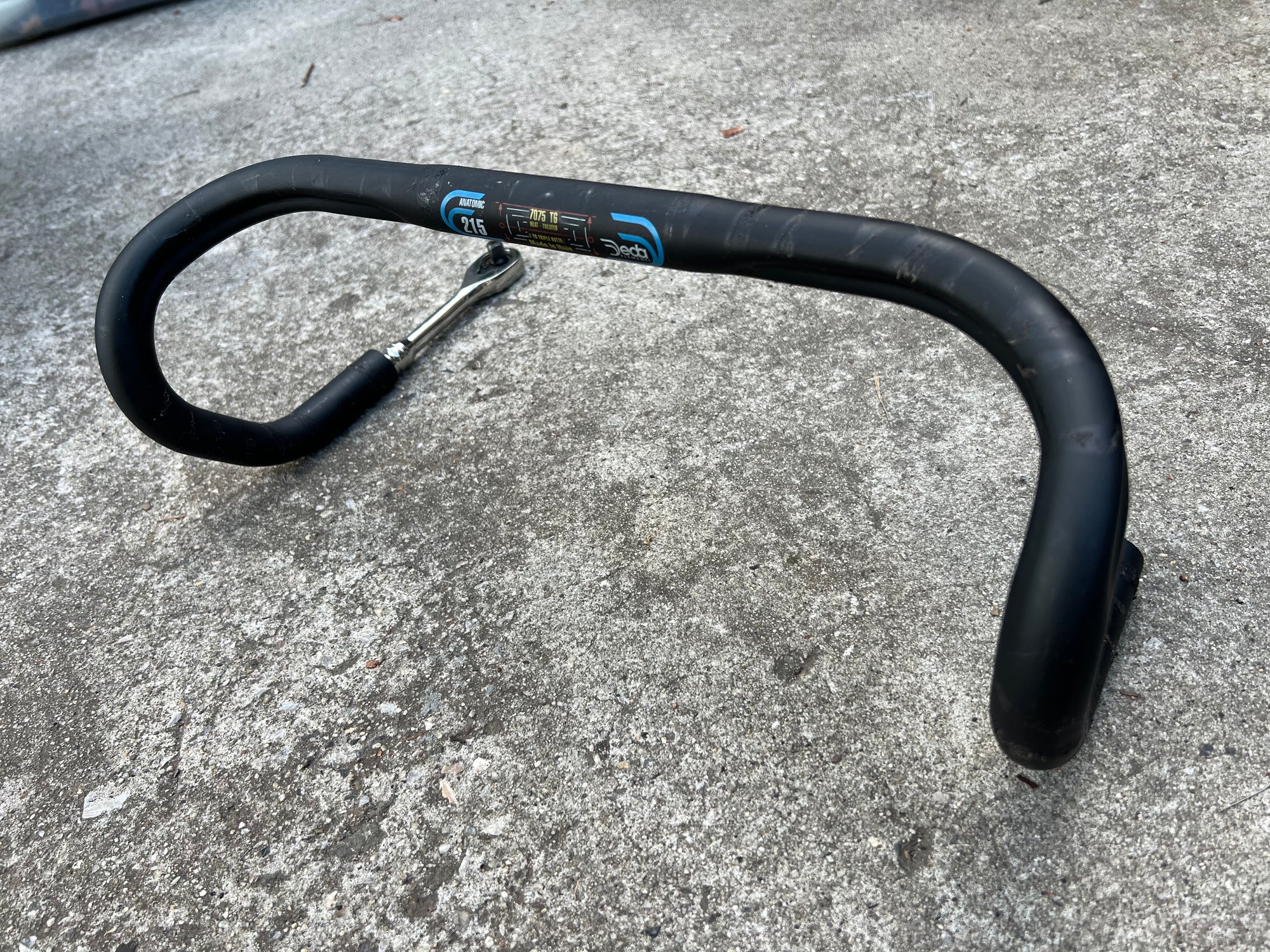 Deda Elementi 215 26.0x400mm 40cm Anatomic Triple Butted Black Drop Bars