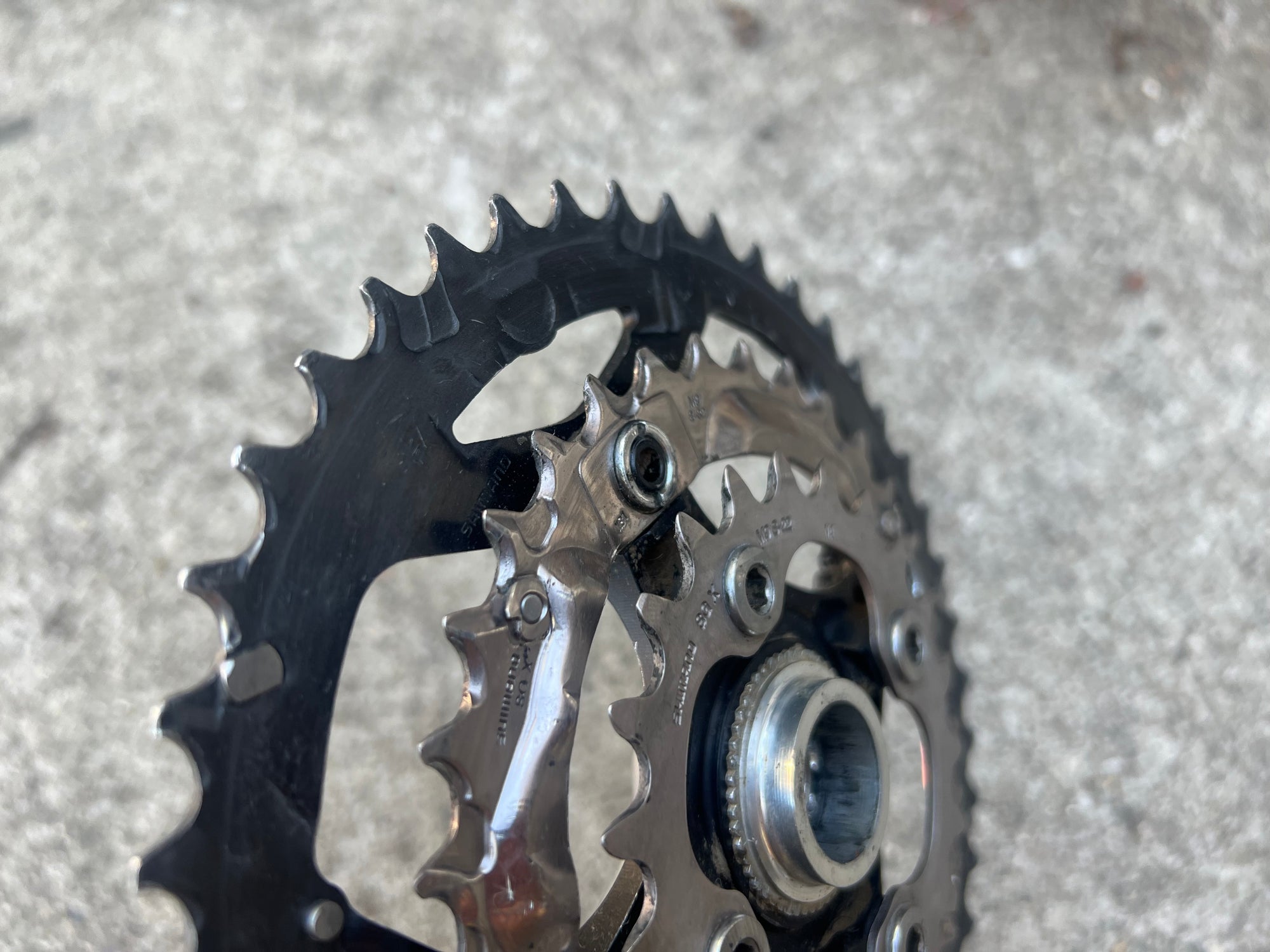 Shimano Deore XT FC-M752 Octalink V2 175mm 22-32-44 Triple MTB Crankset
