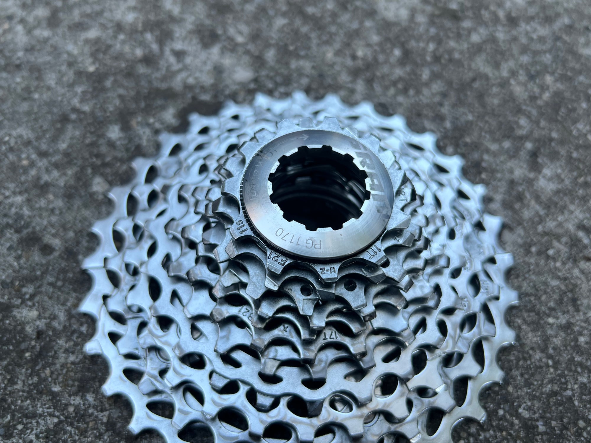 SRAM PG1170 11-32T 11 Speed Cassette Road Gravel Bike Silver Cycling
