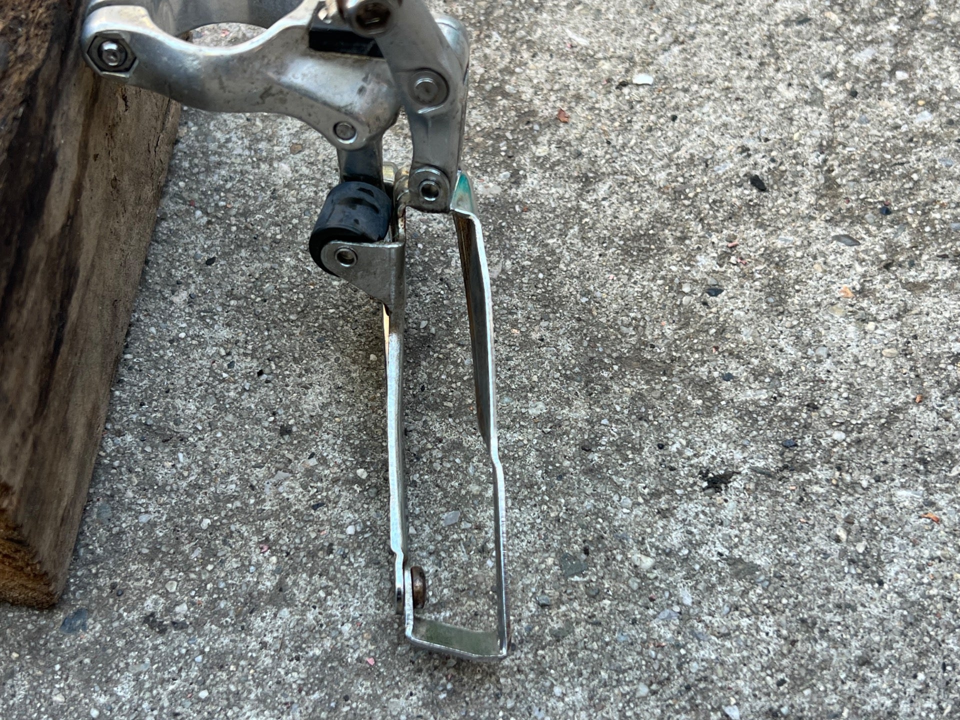 Shimano Deore DX FD-M650 Front Derailleur 28.6mm Bottom Pull Triple MTB Vintage  - Image 8