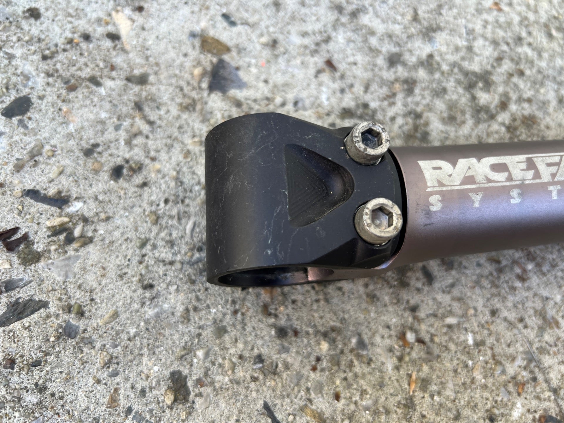 Raceface System Stem 135x25.4mm 1 1/8” Threadless 5 Deg Black Silver MTB Vintage - Image 8