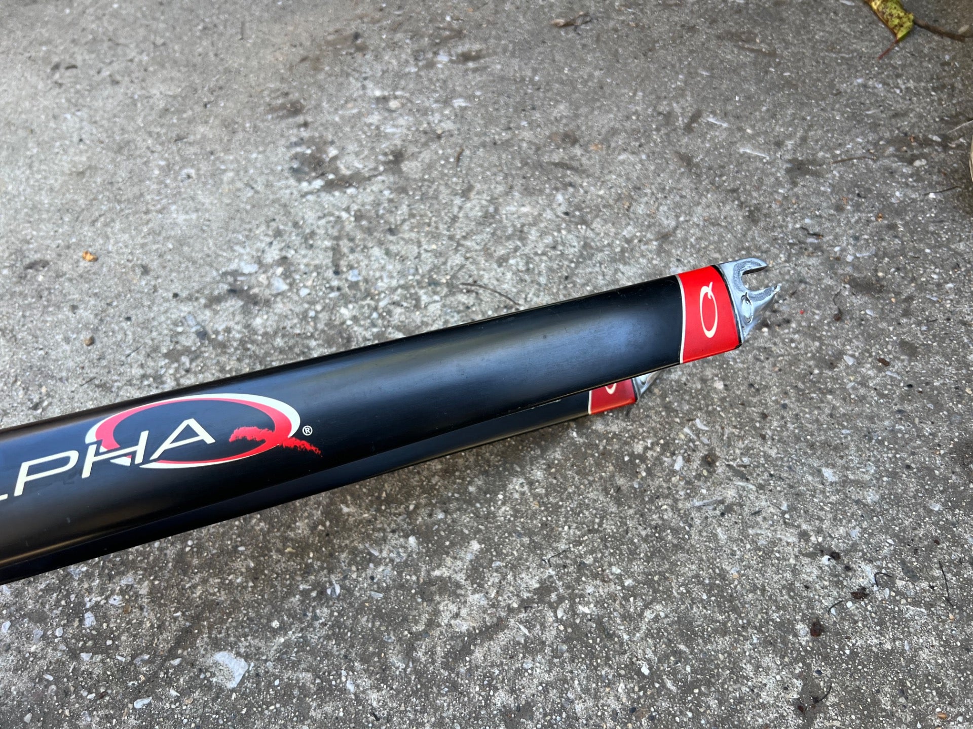 Alpha Q GS-20 Fork 700c 1 1/8” 9.75in Threadless Carbon Black Red Road Bike  - Image 12