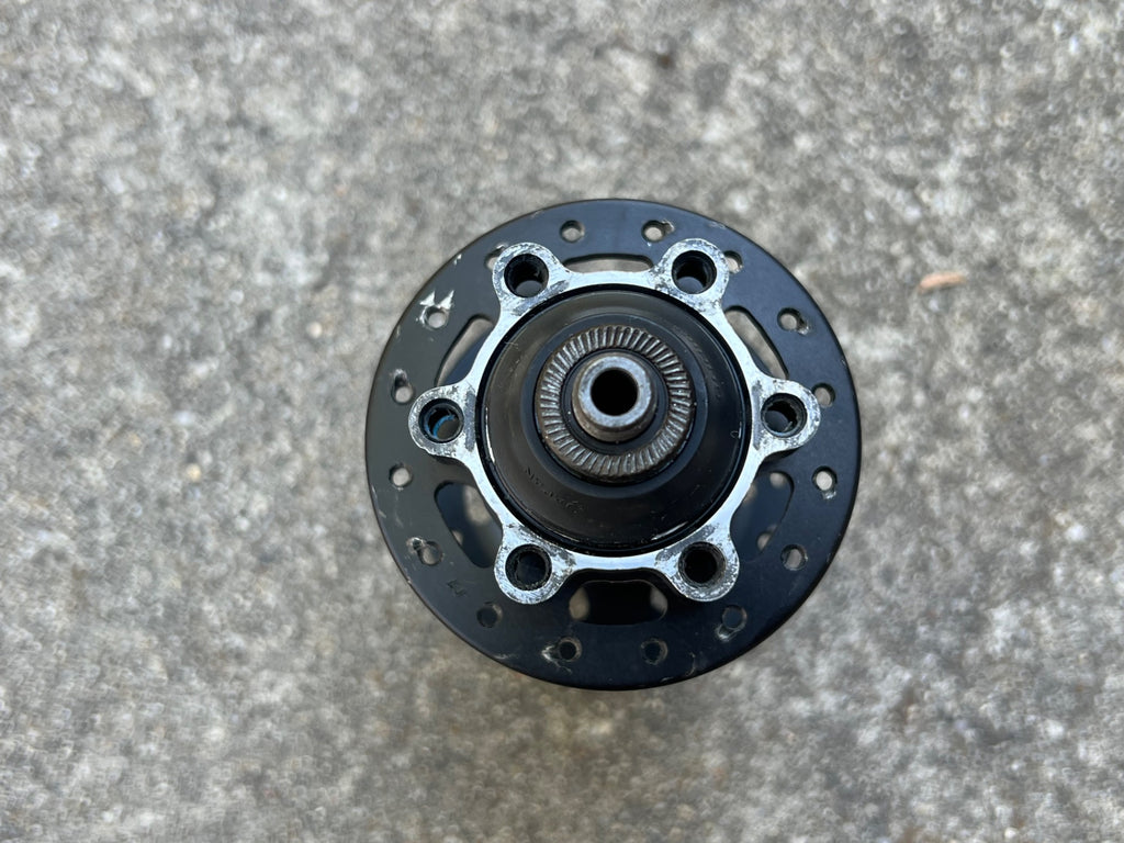 Shimano Deore XT FH-M756 Rear Hub 32H Hole 135mm 8/9/10 Speed MTB Disc 6 Bolt - Image 8