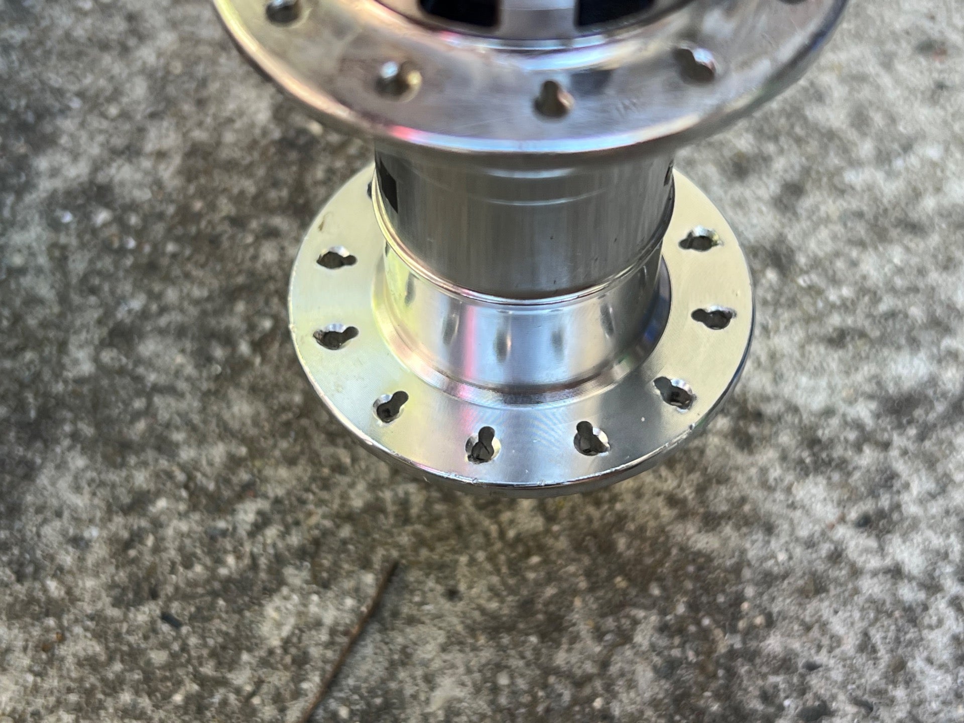 HED 24H Hole Shimano 11 Speed Rear Hub 130mm Silver Anodized Road Bike - Image 8