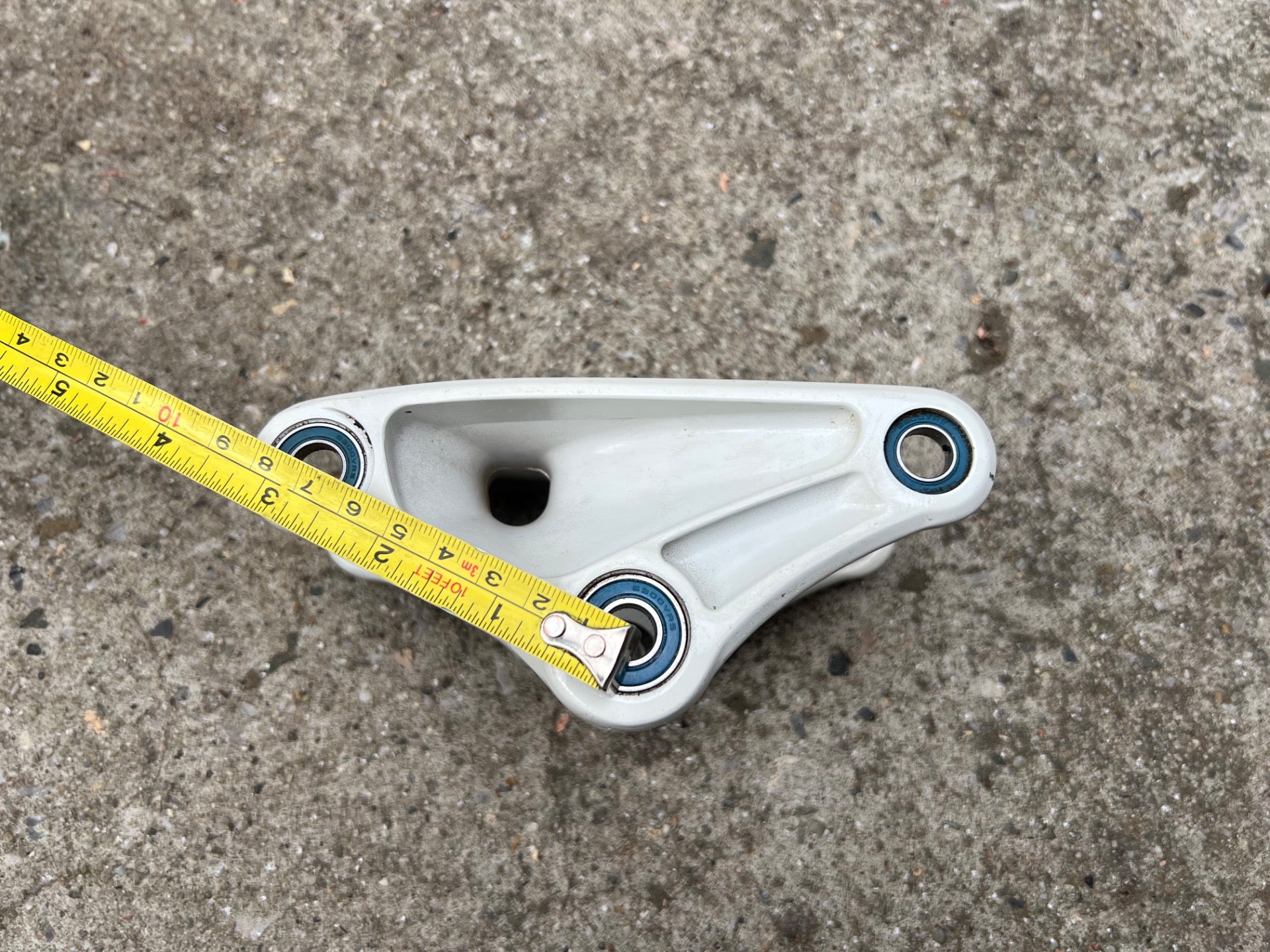 2013 Trek Rear Suspension Rocker Arm Linkage Piece White Blue Bearings - Image 8