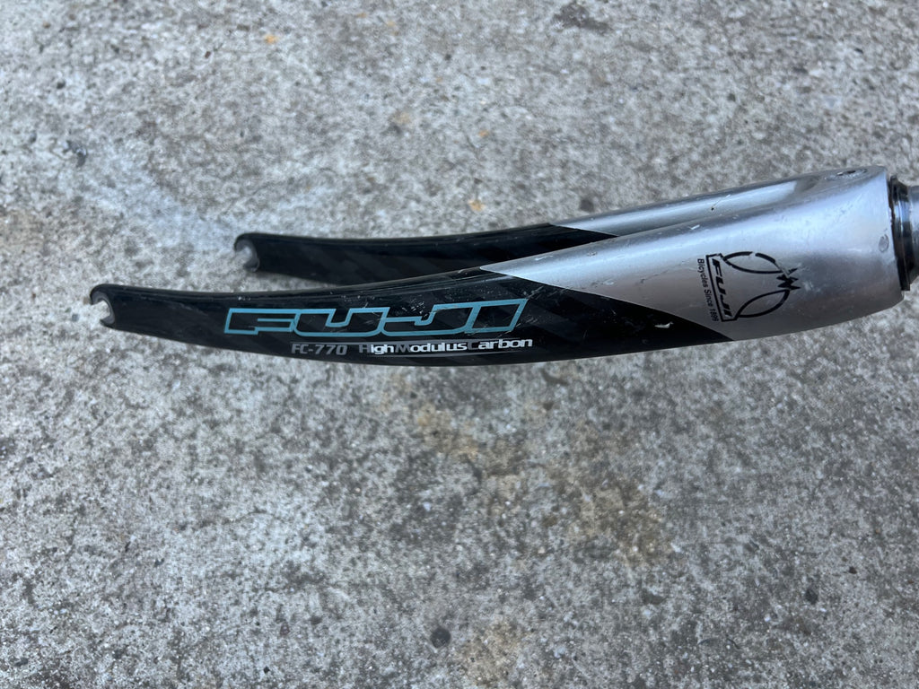 Fuji Carbon Fork 1 1/8” Threadless Steerer 9.25” Silver Black Road Bike Racing - Image 12