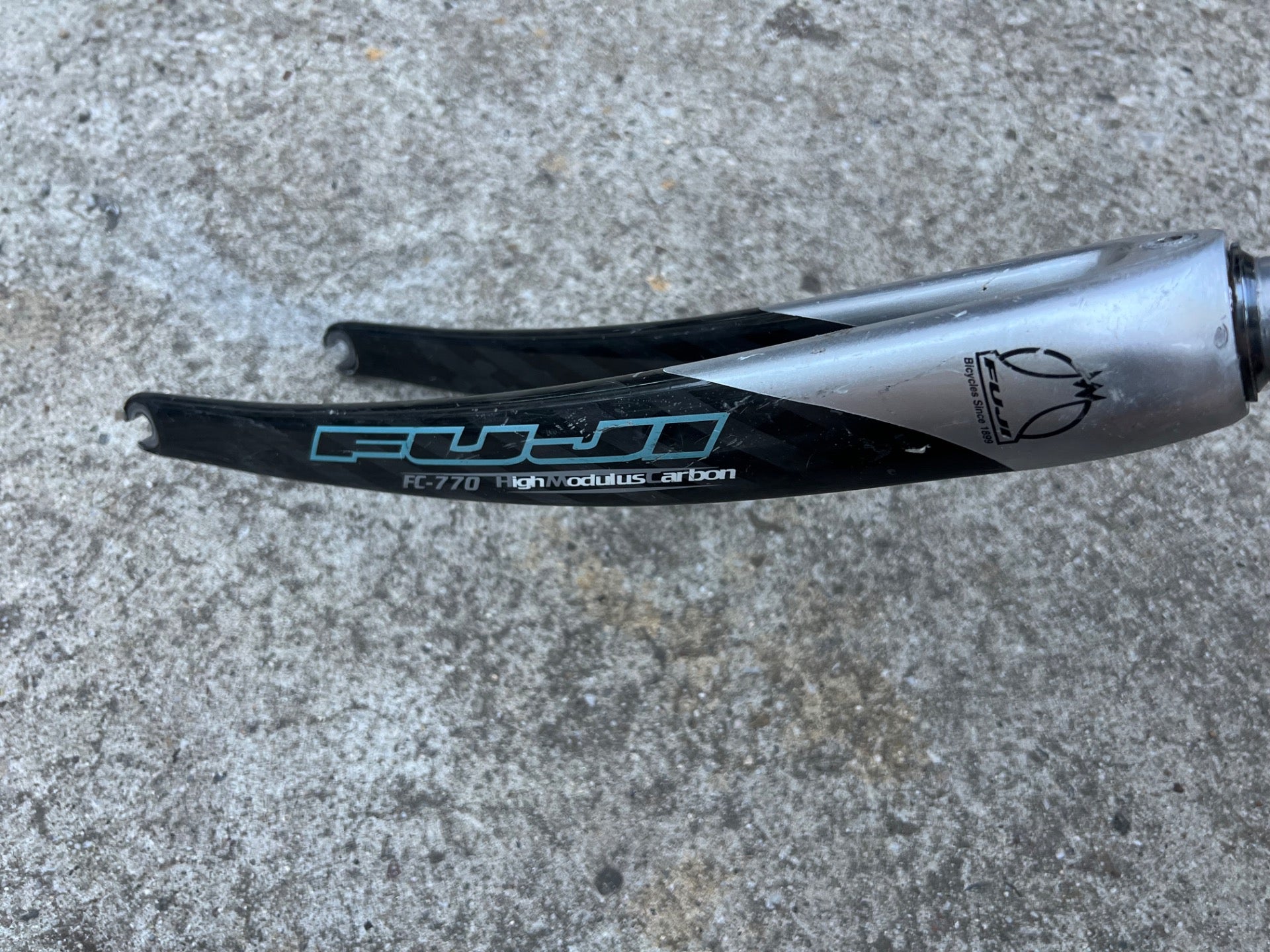 Fuji Carbon Fork 1 1/8” Threadless Steerer 9.25” Silver Black Road Bike Racing - Image 12