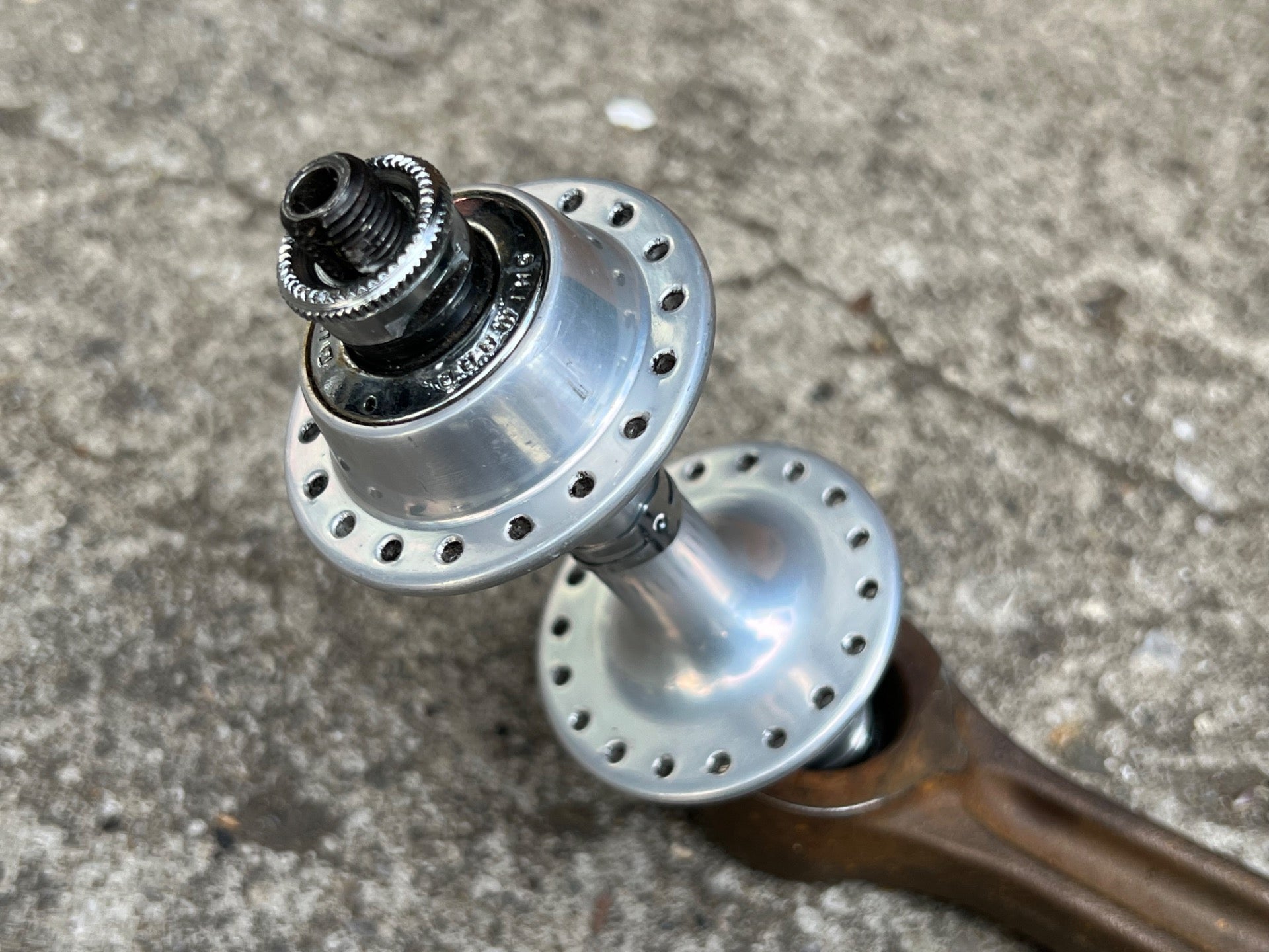 Shimano Dura Ace 36H First Gen Generation Rear Hub 126mm Low Flange 5 Speed   - Image 8